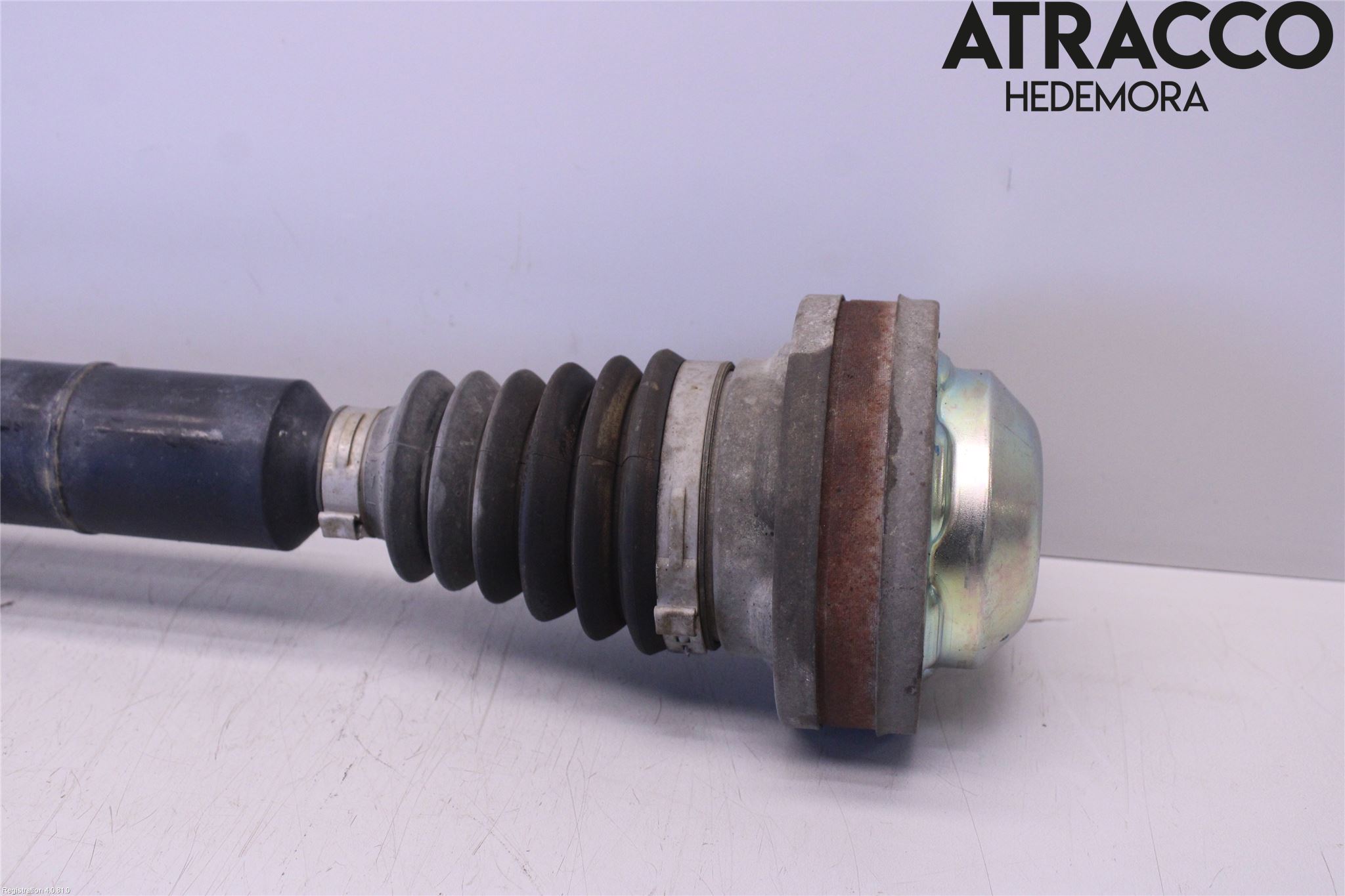 Volkswagen VW GOLF VI 09-13 Drivaxel Fram Höger