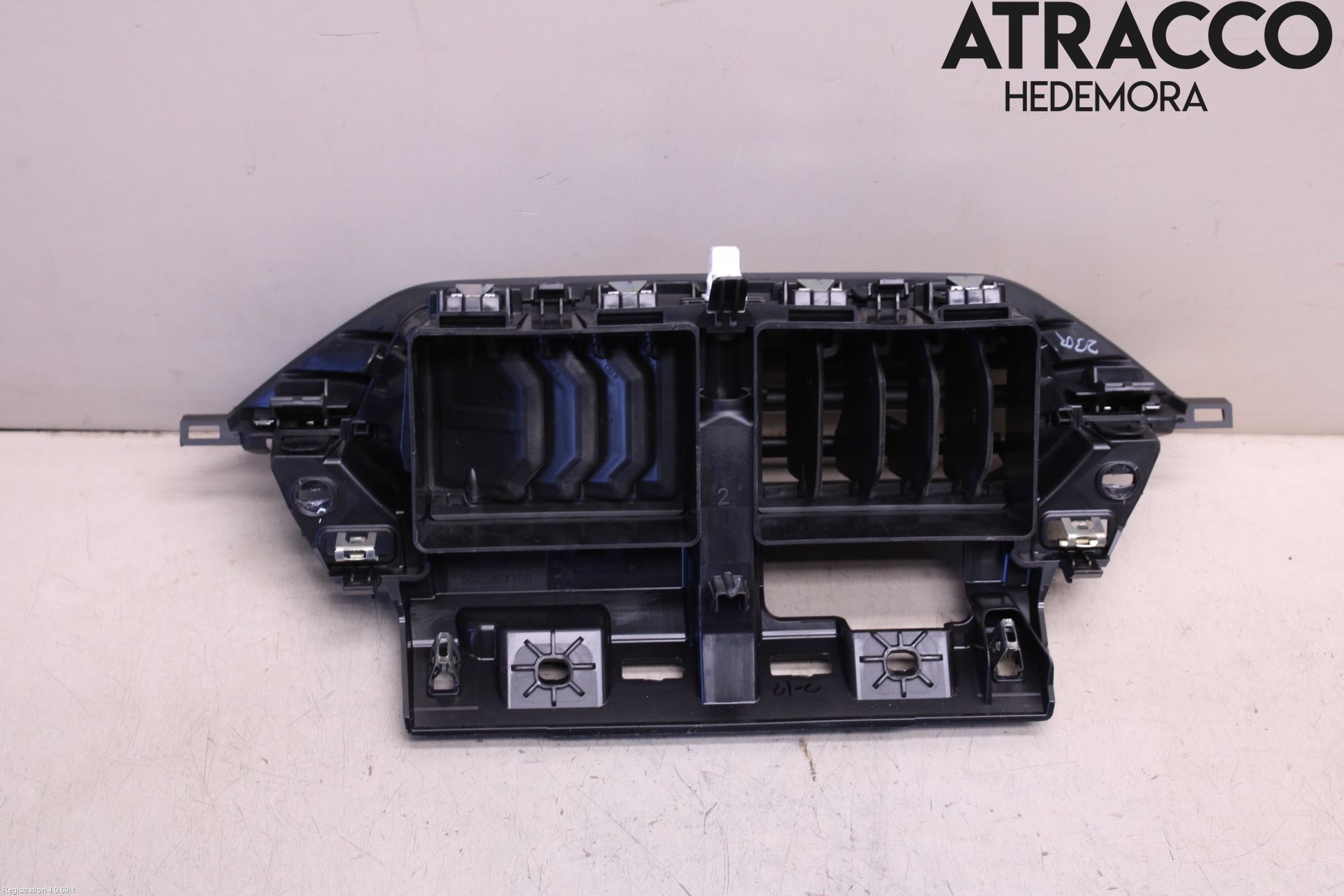 Peugeot 208/E-208 20- Defrosterkanal-Munstycke