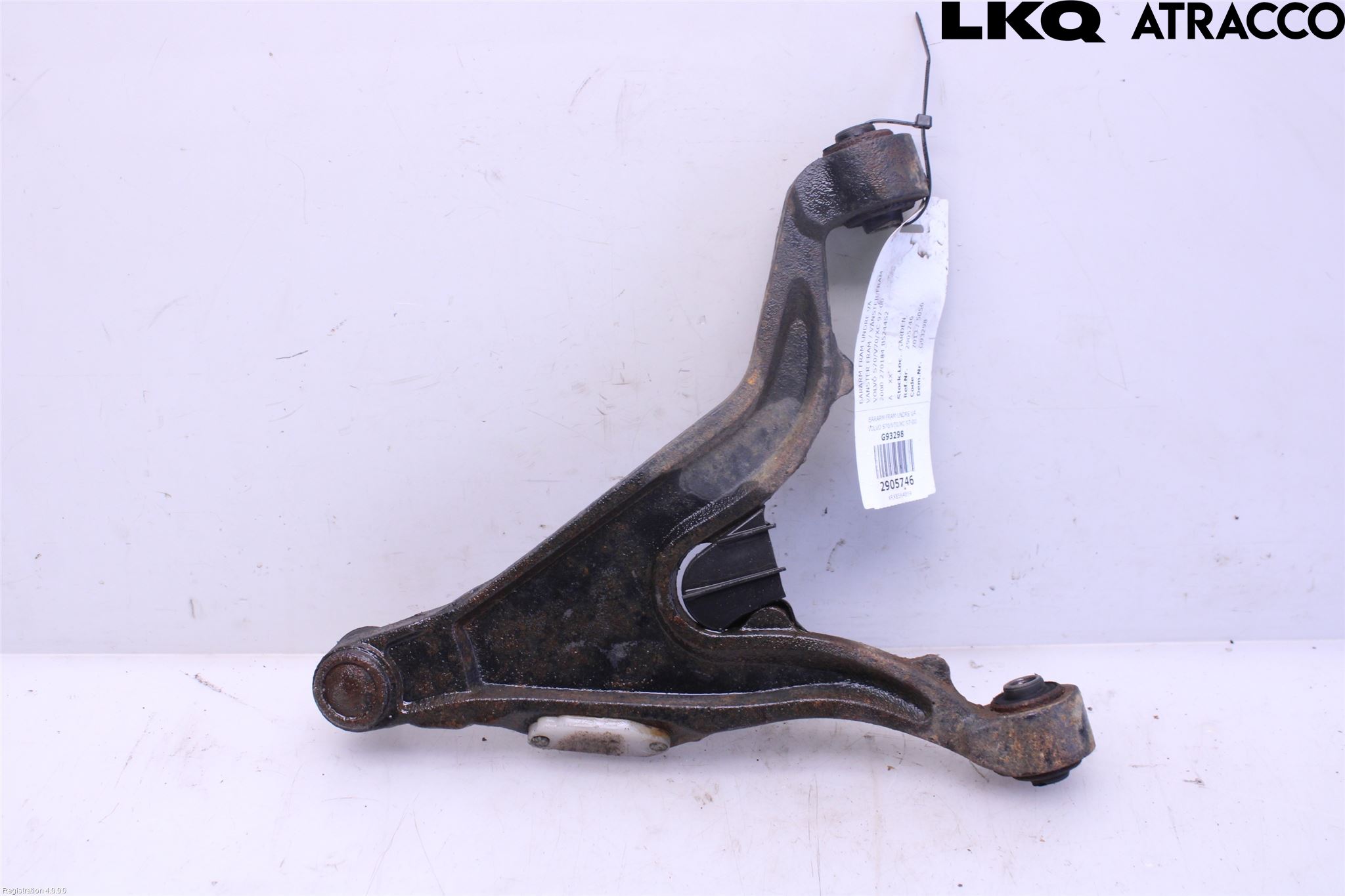 Volvo S70/V70/XC  97-00 Bärarm Fram Undre Vä