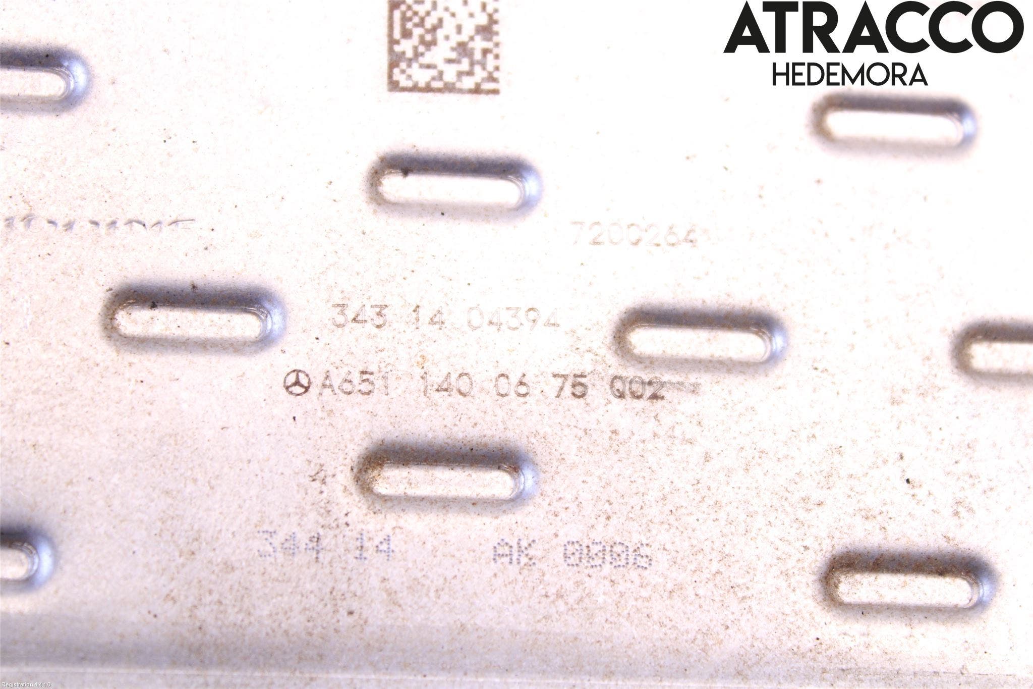 Mercedes-Benz MB E-KLASS (W212) 09-16 Avgaskylare