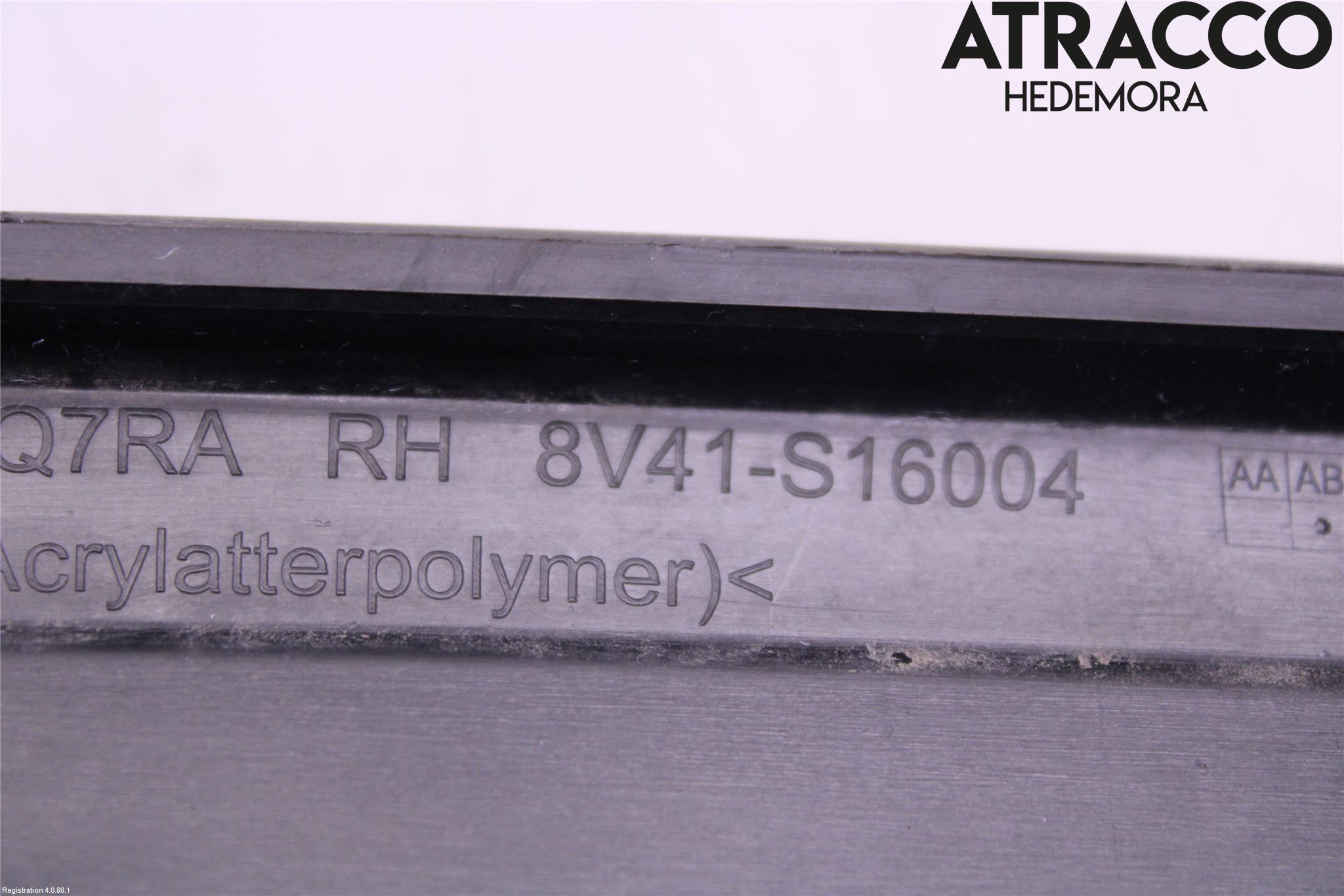 Ford KUGA 08-12 Dörr Dekorlist Fram Hö