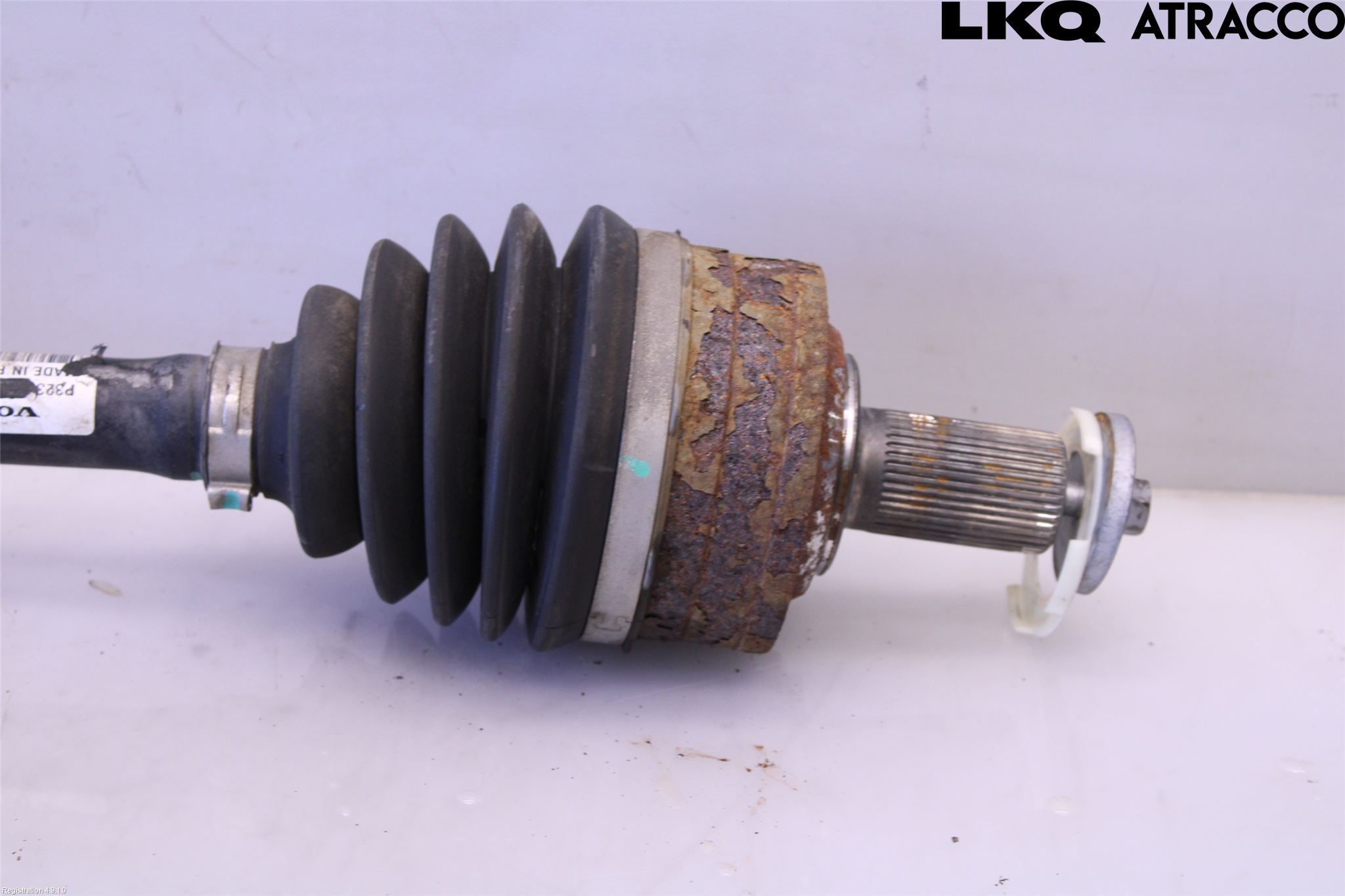 Volvo XC60 18- Drivaxel Fram Vänster