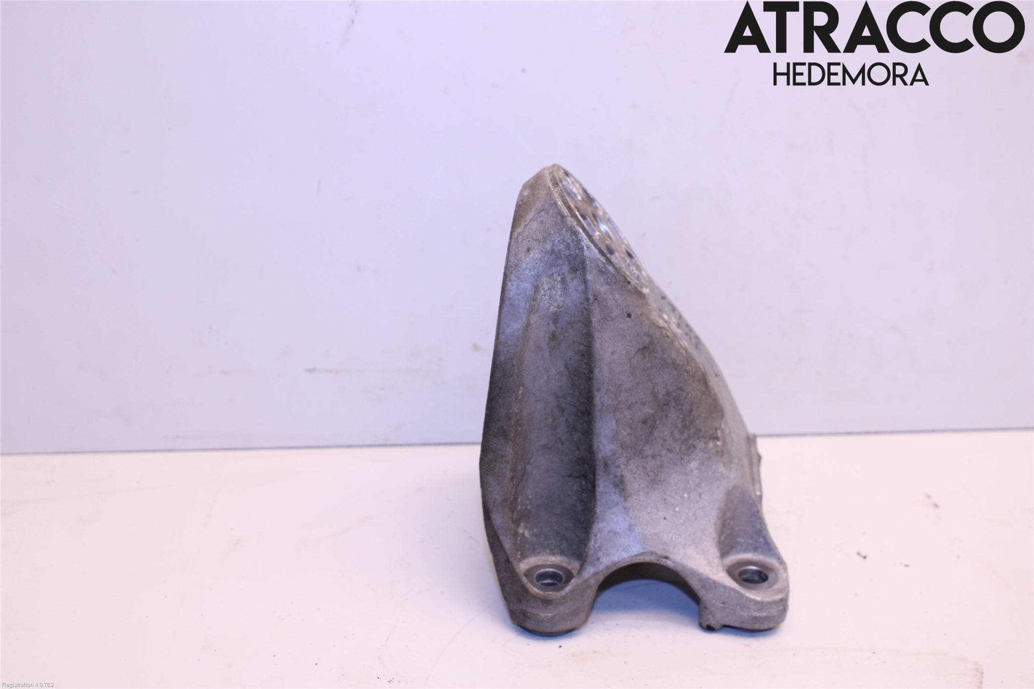 Audi Q7/SQ7 Motorfäste