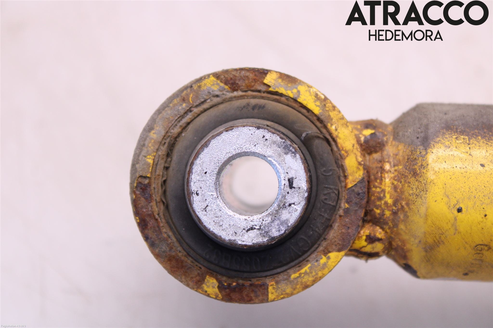 Mitsubishi OUTLANDER 13-21 Stötdämpare Bak