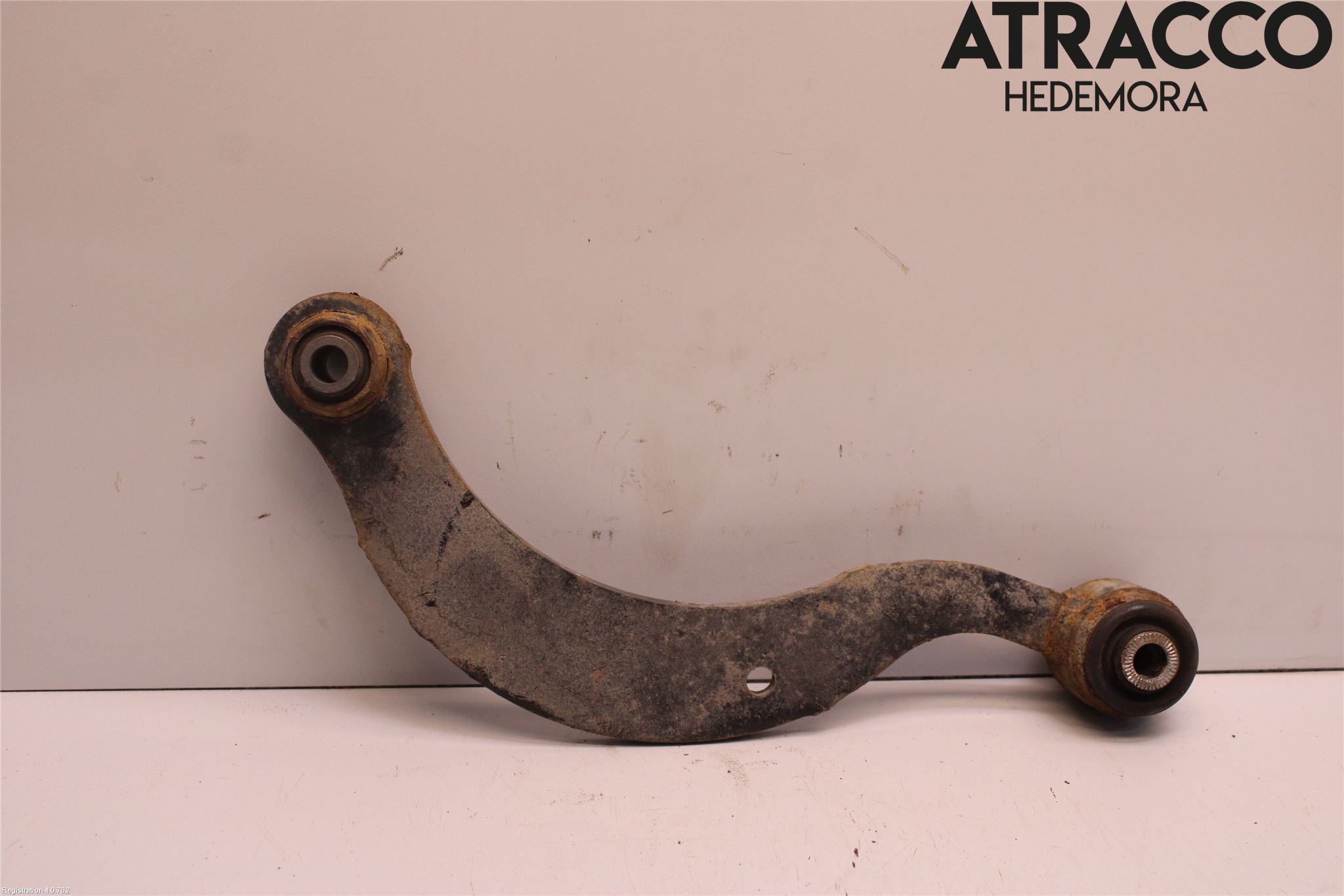Toyota AURIS 13-19 Bärarm Bak Övre Vänster