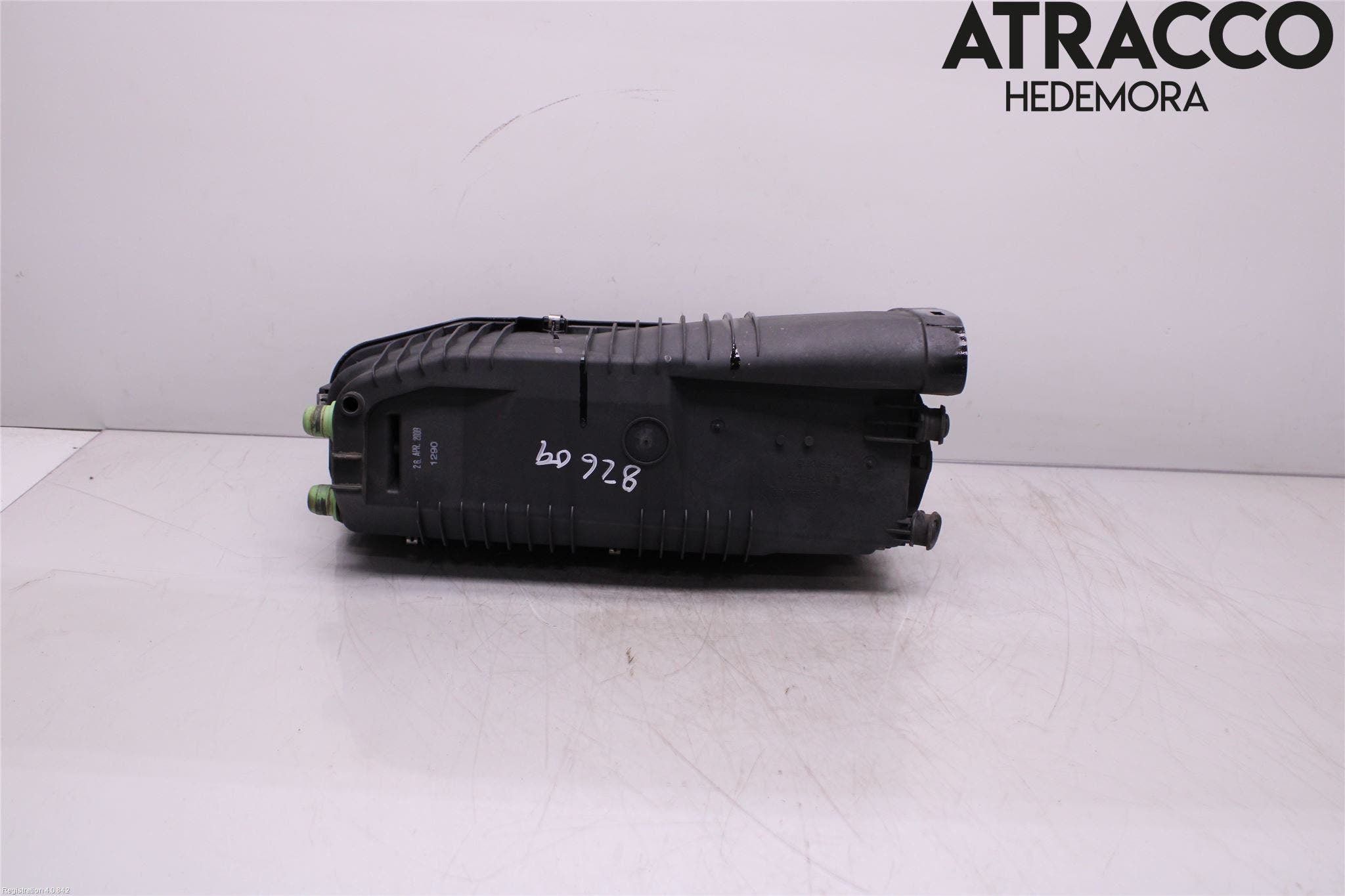 Mercedes-Benz MB C-KLASS (W204) 07-15 Luftrenare