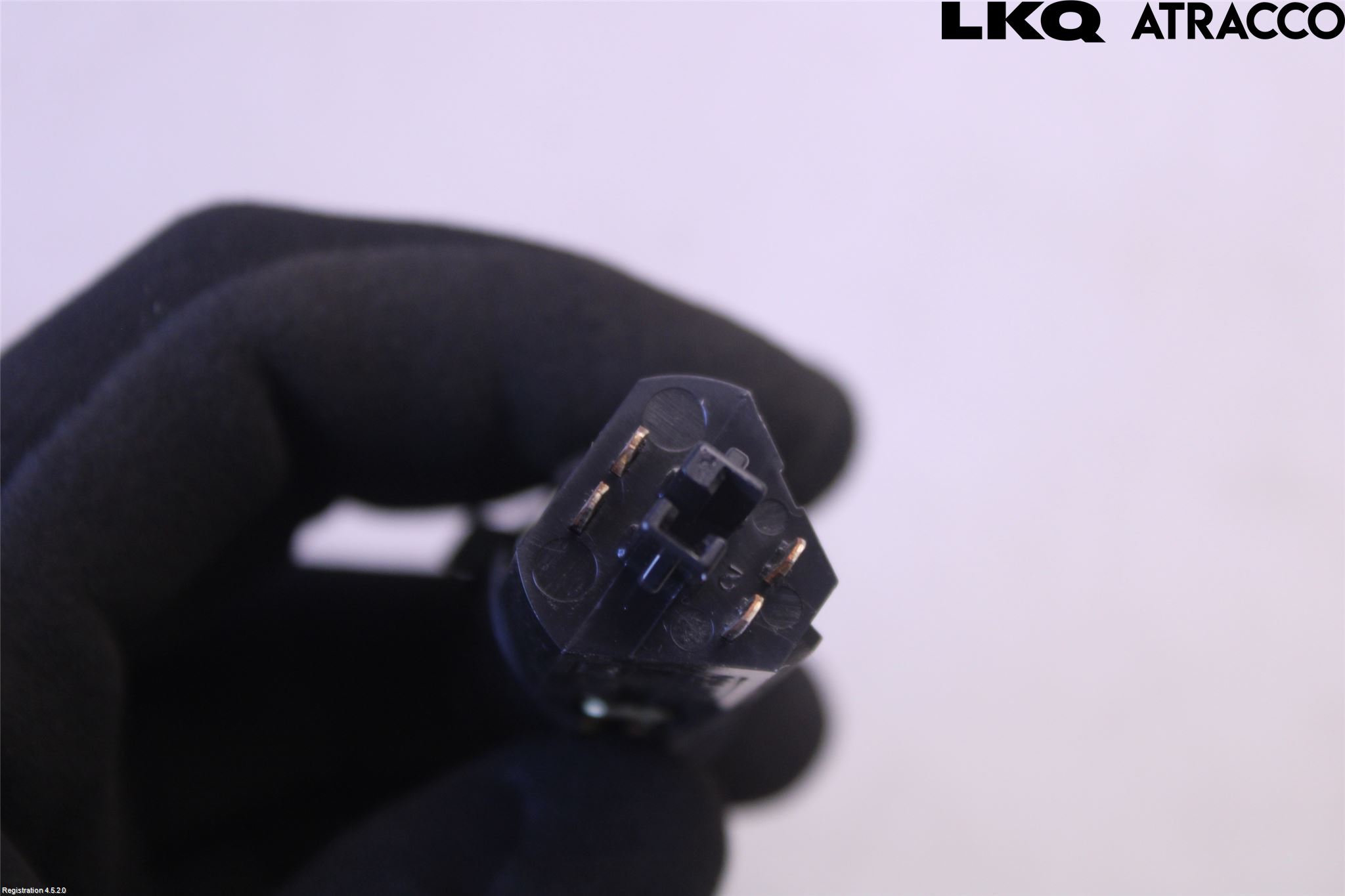 Saab 9-5     06-10 Strömställare Varnings