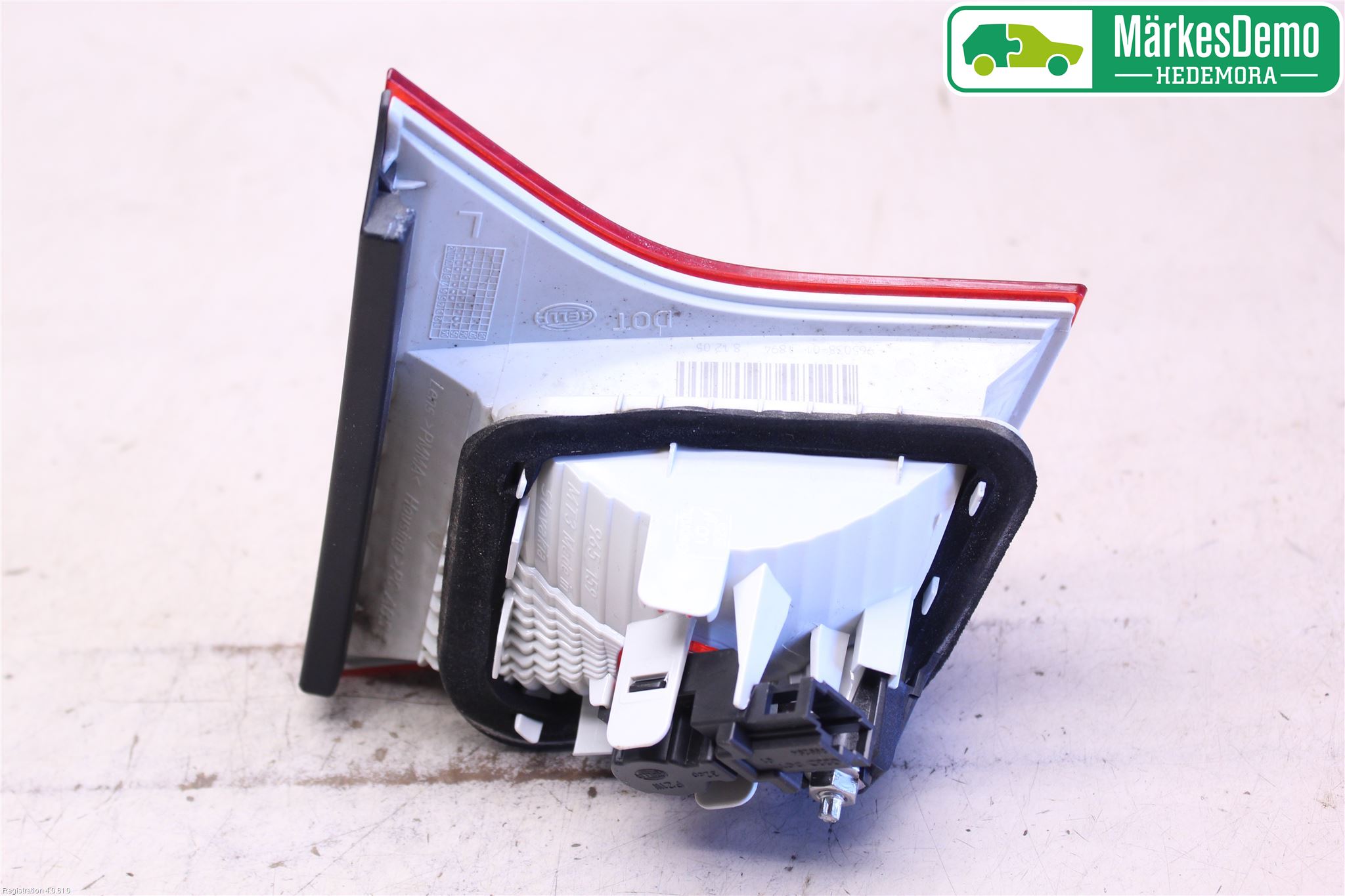 Audi A4/S4 05-07 Bakljus Lucka Vä