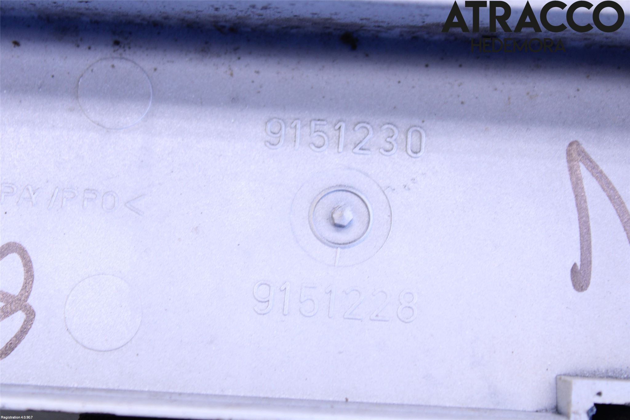 Volvo 850 91-97 Strålkastarsarg Vänster