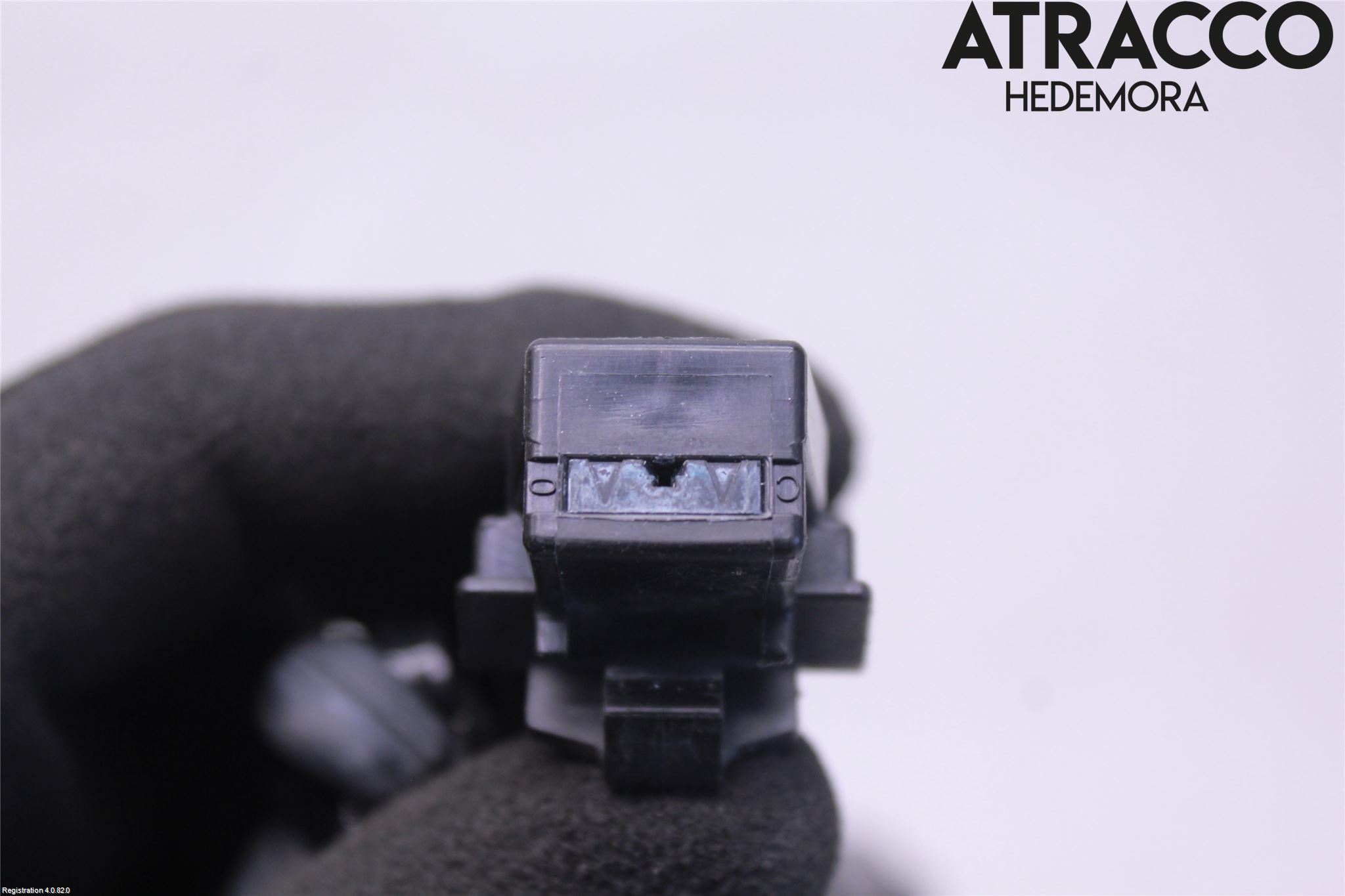 Toyota RAV4 19- Spolarmunstycke Rutor