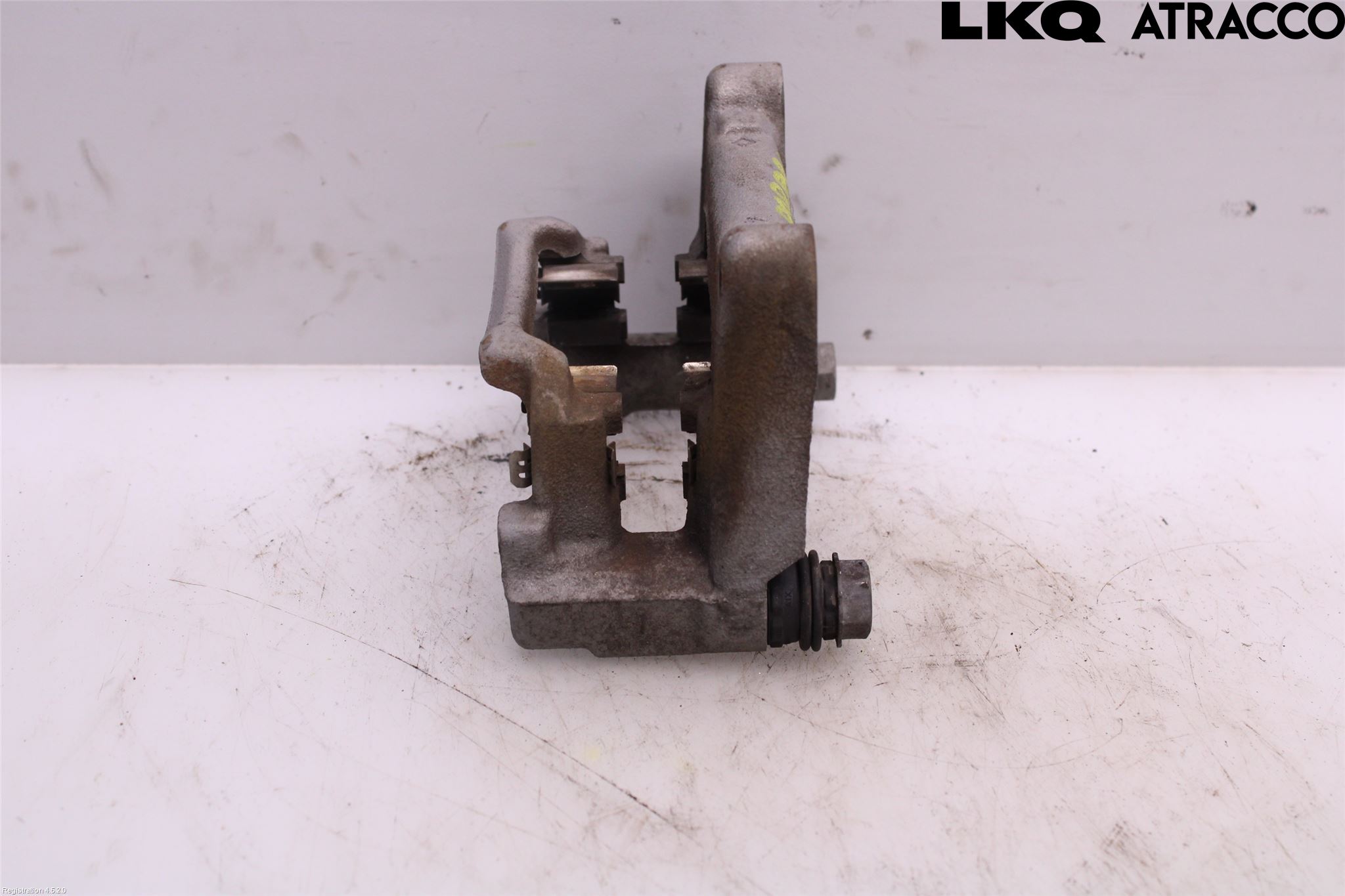 Peugeot 2008/E-2008 20- Bromsokshållare