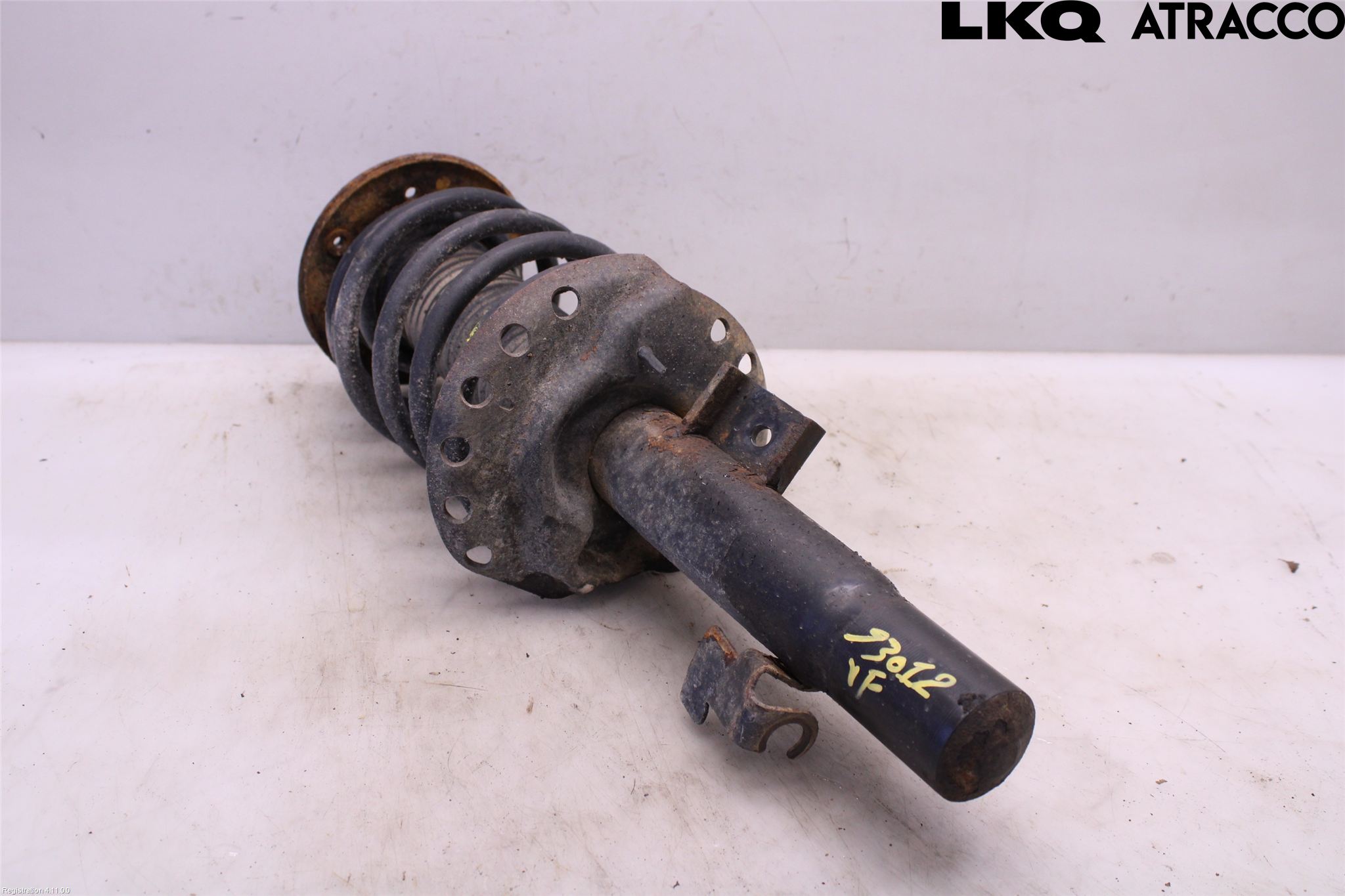 Volvo XC70 14-16 Fjäderben Fram Vänster