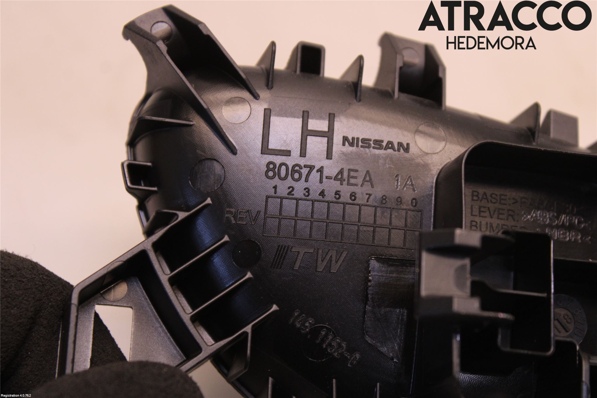 Nissan QASHQAI 17-21 Dörrhandtag Inre Vä