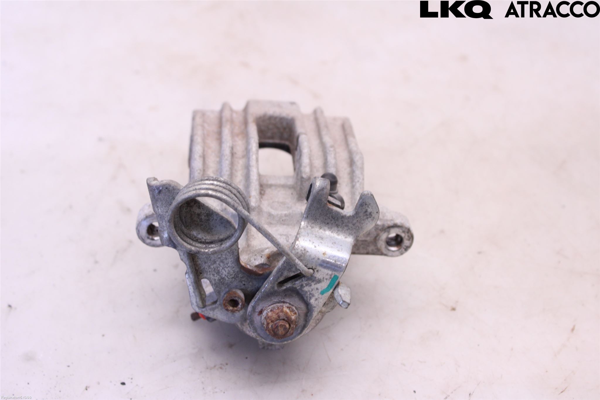 Volkswagen VW PASSAT 01-05 Bromsok Bak Vänster