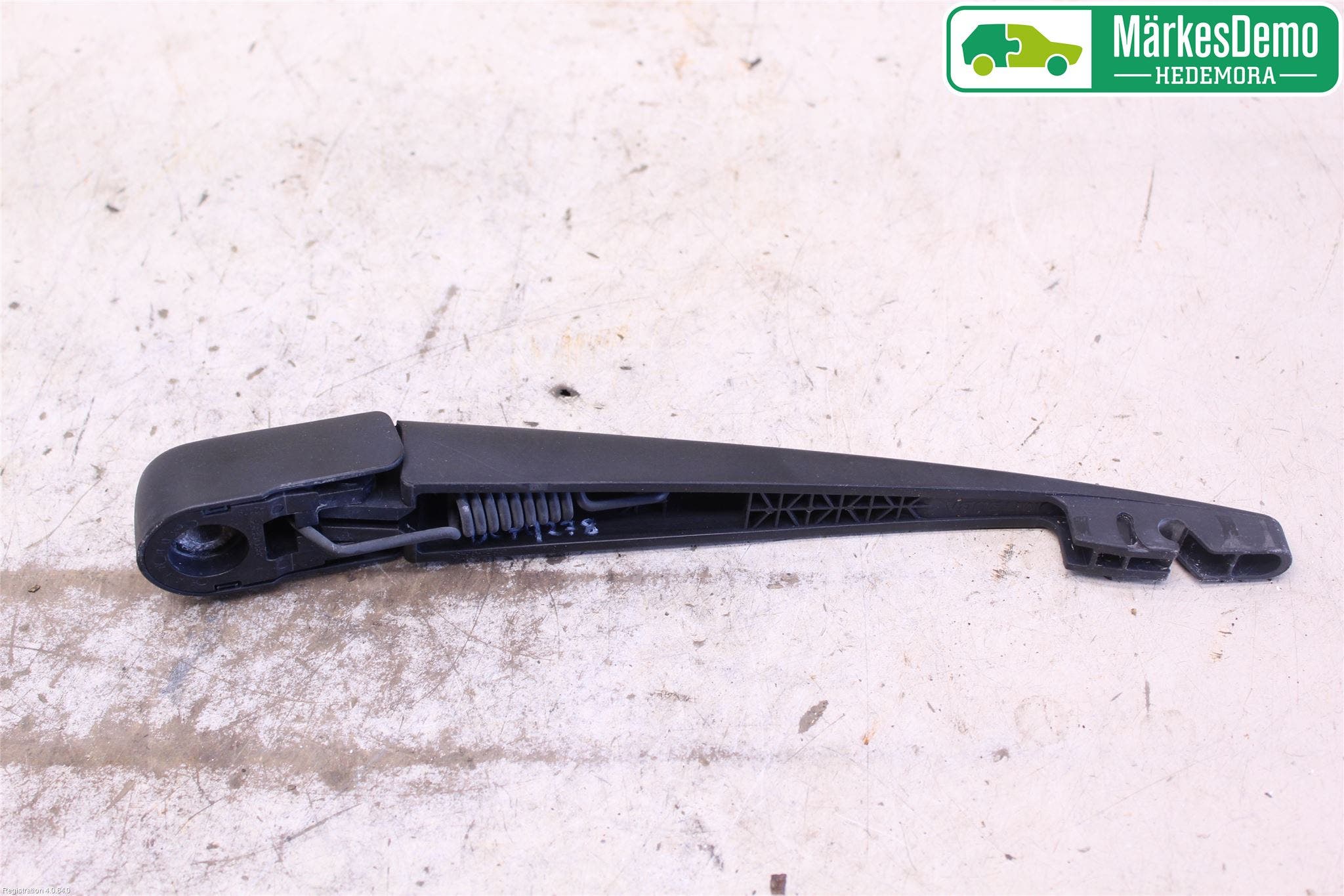 Mitsubishi OUTLANDER 13-21 Torkararm-Bakruta