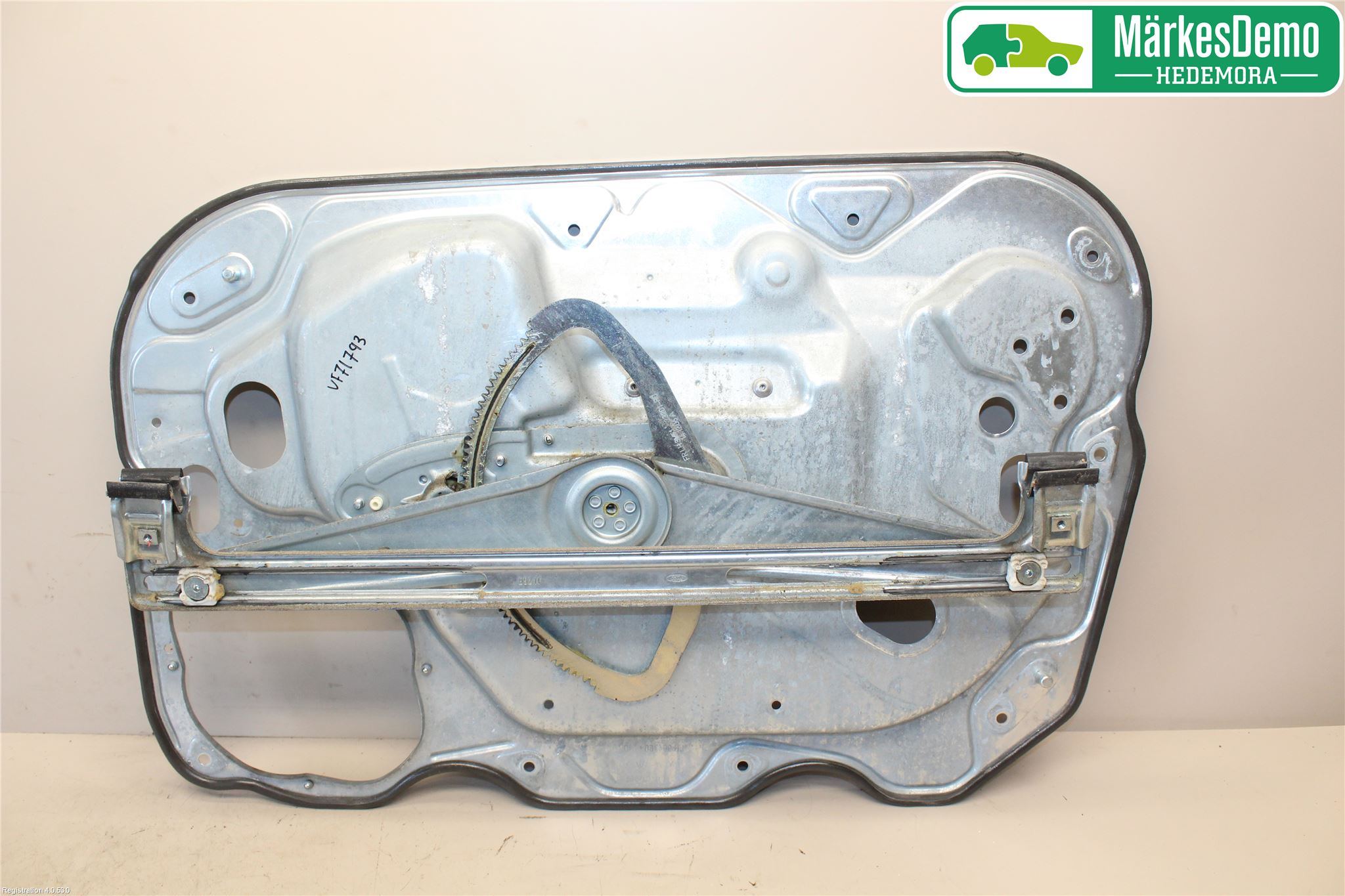 Ford FOCUS     04-07 Fönsterhiss El Kompl