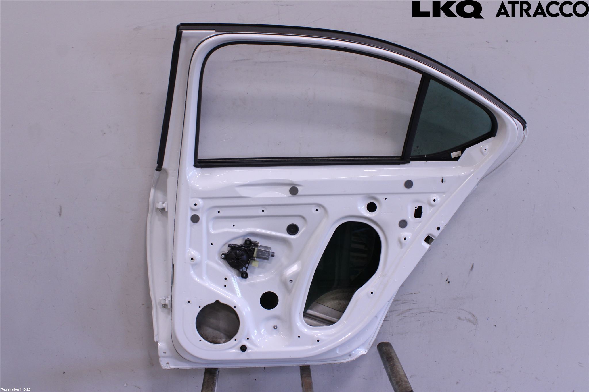 Skoda SUPERB 16-24 Dörr Bak Höger