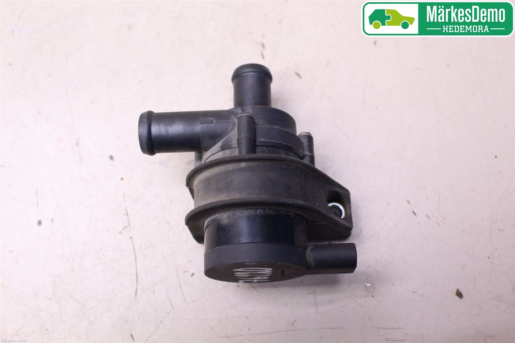 Volkswagen VW GOLF VI 09-13 Värme Cirkulationspump