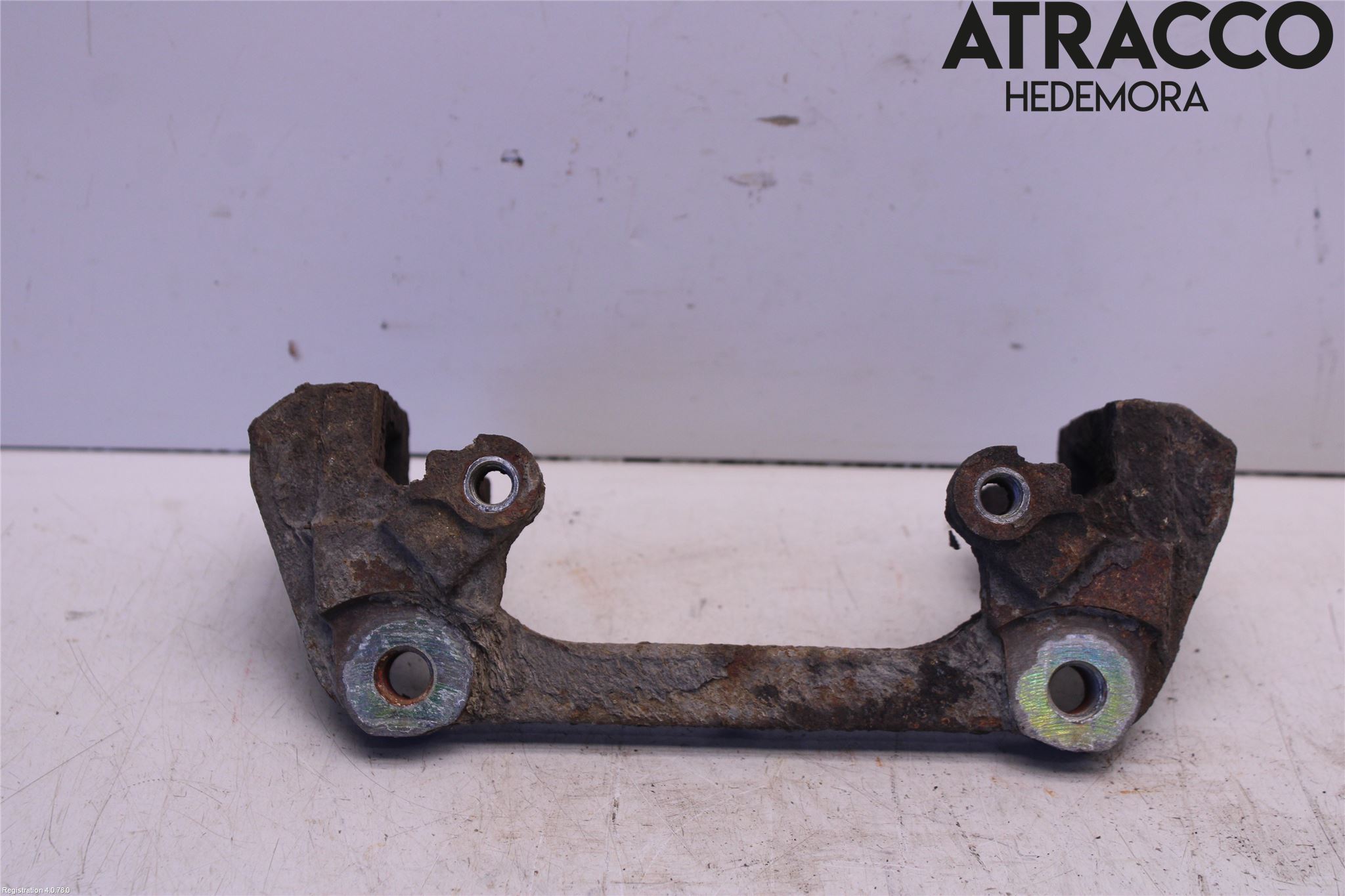 Volvo V70 05-08 Bromsokshållare