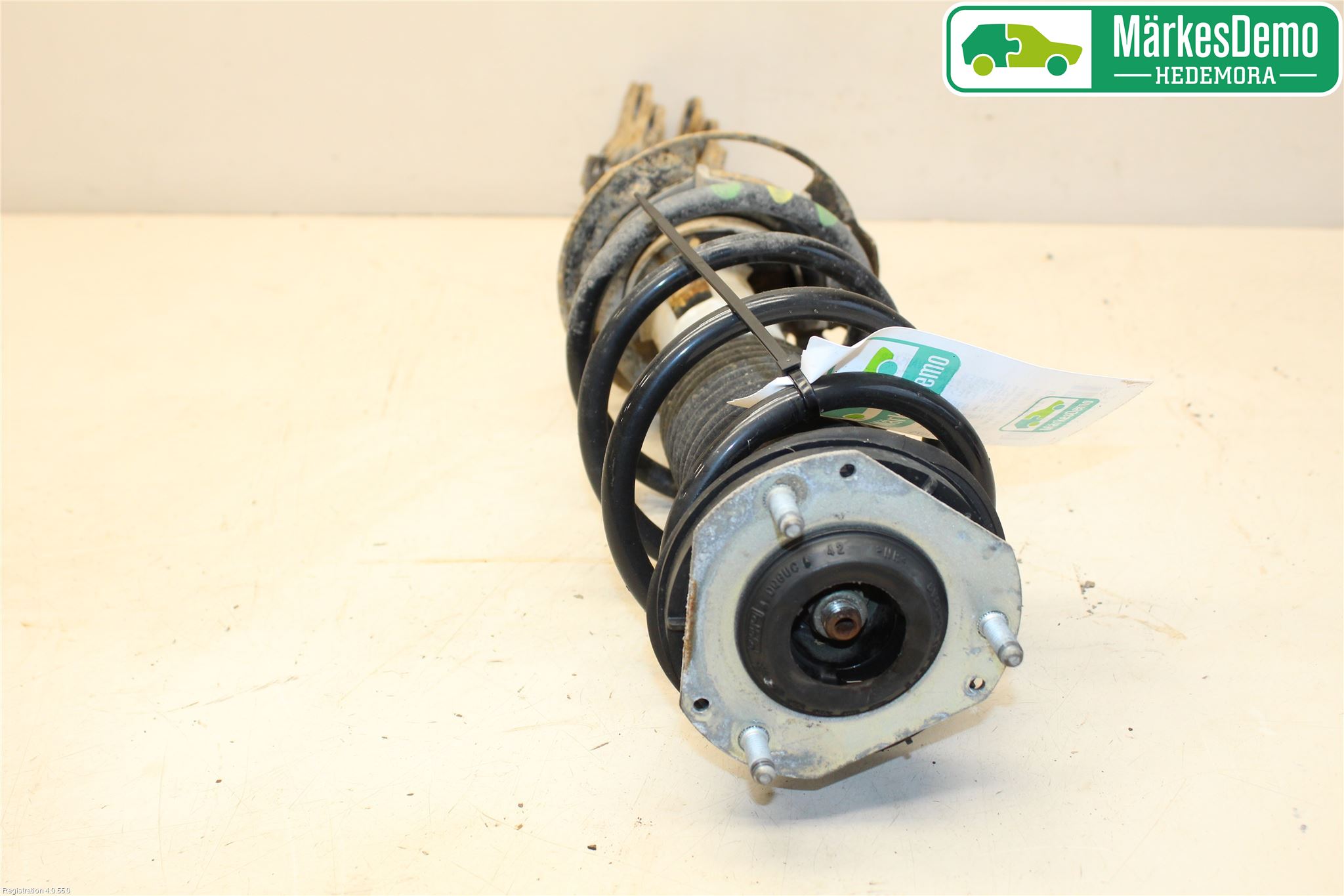 Ford FIESTA 13-17 Fjäderben Fram Vänster