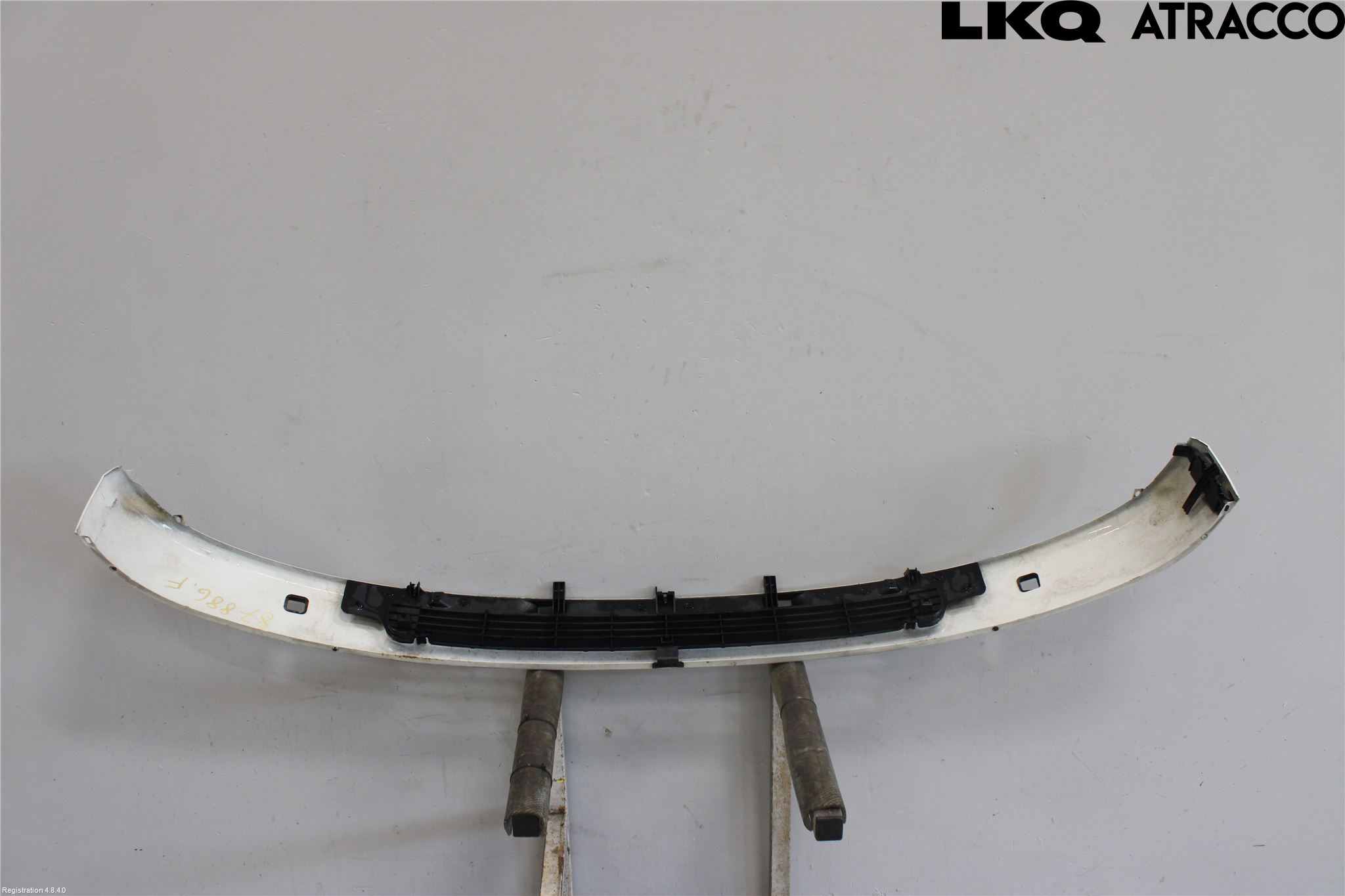 Volkswagen VW TRANSP/CARAVELLE (T4) 91-03 Grilldel Mitt