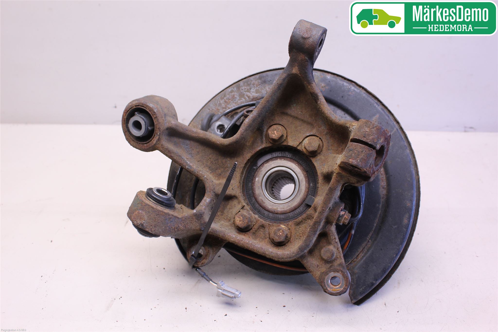 Subaru IMPREZA IV 13-17 Hjullagerhus-Spindel Hö B