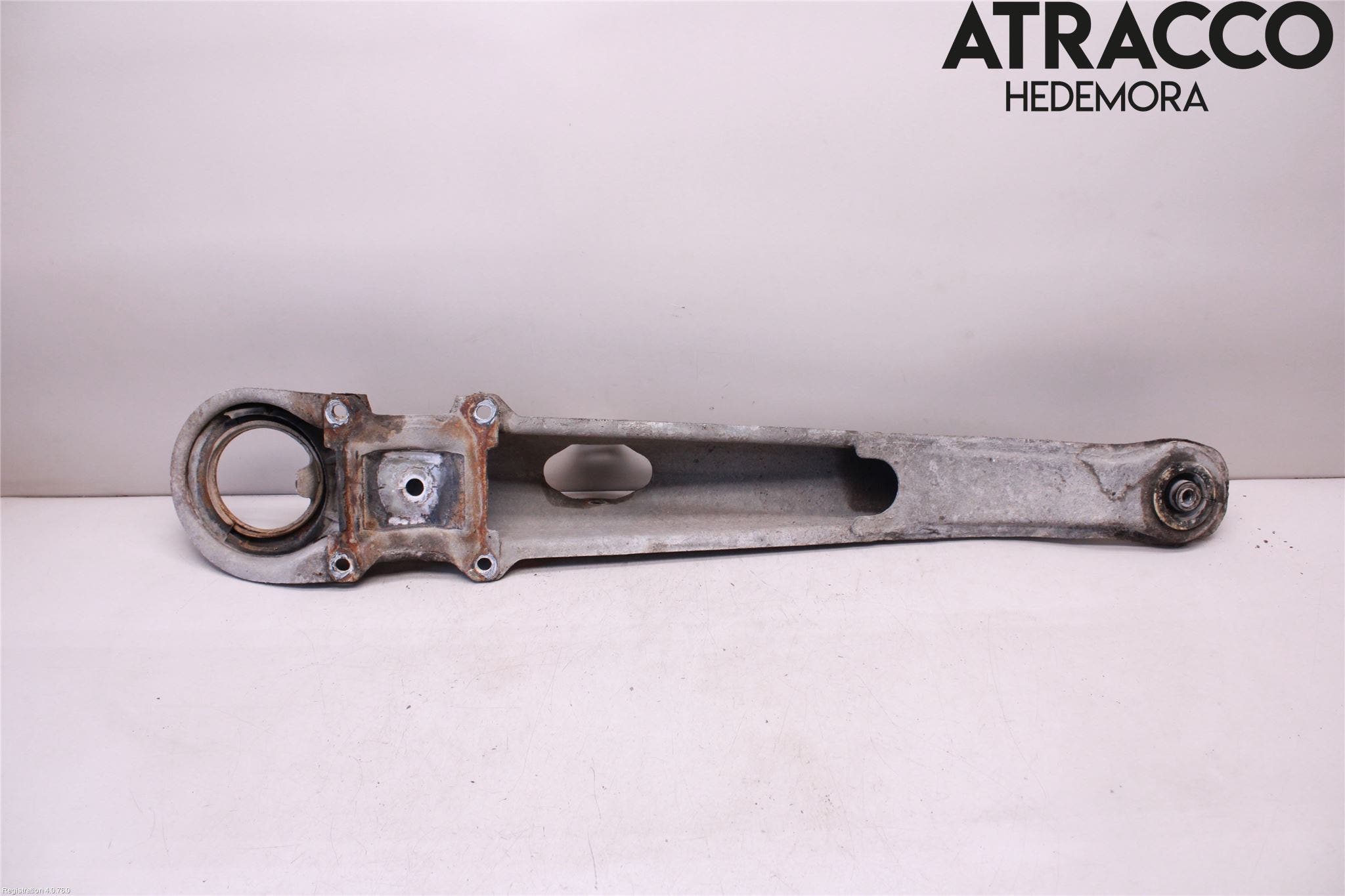 Volvo 940 91-98 Bärarm Bak Höger