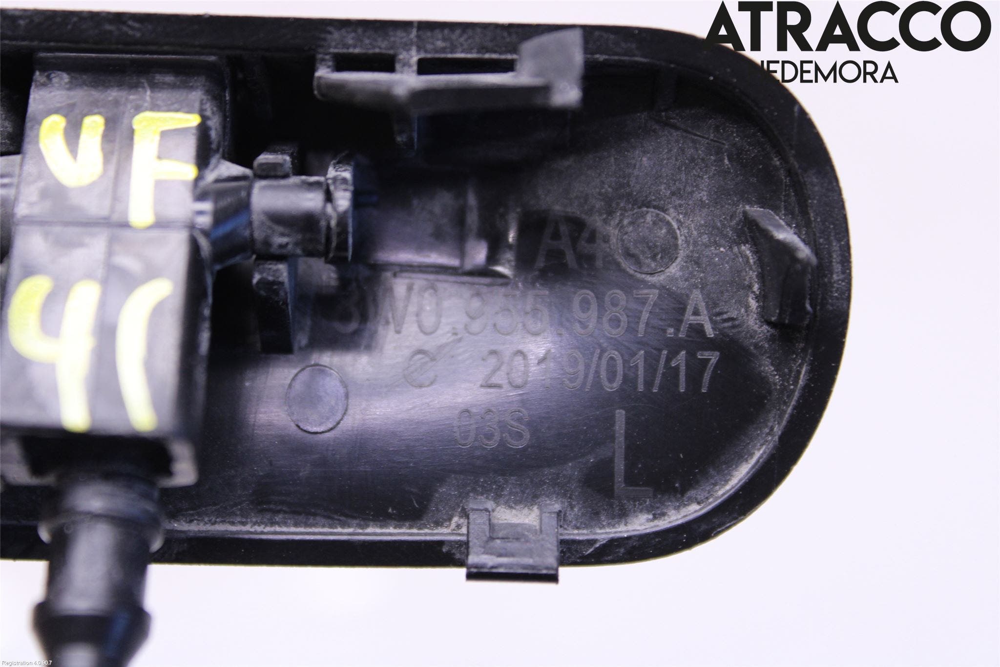 Audi A4/S4 B9 20- Spolarmunstycke Rutor