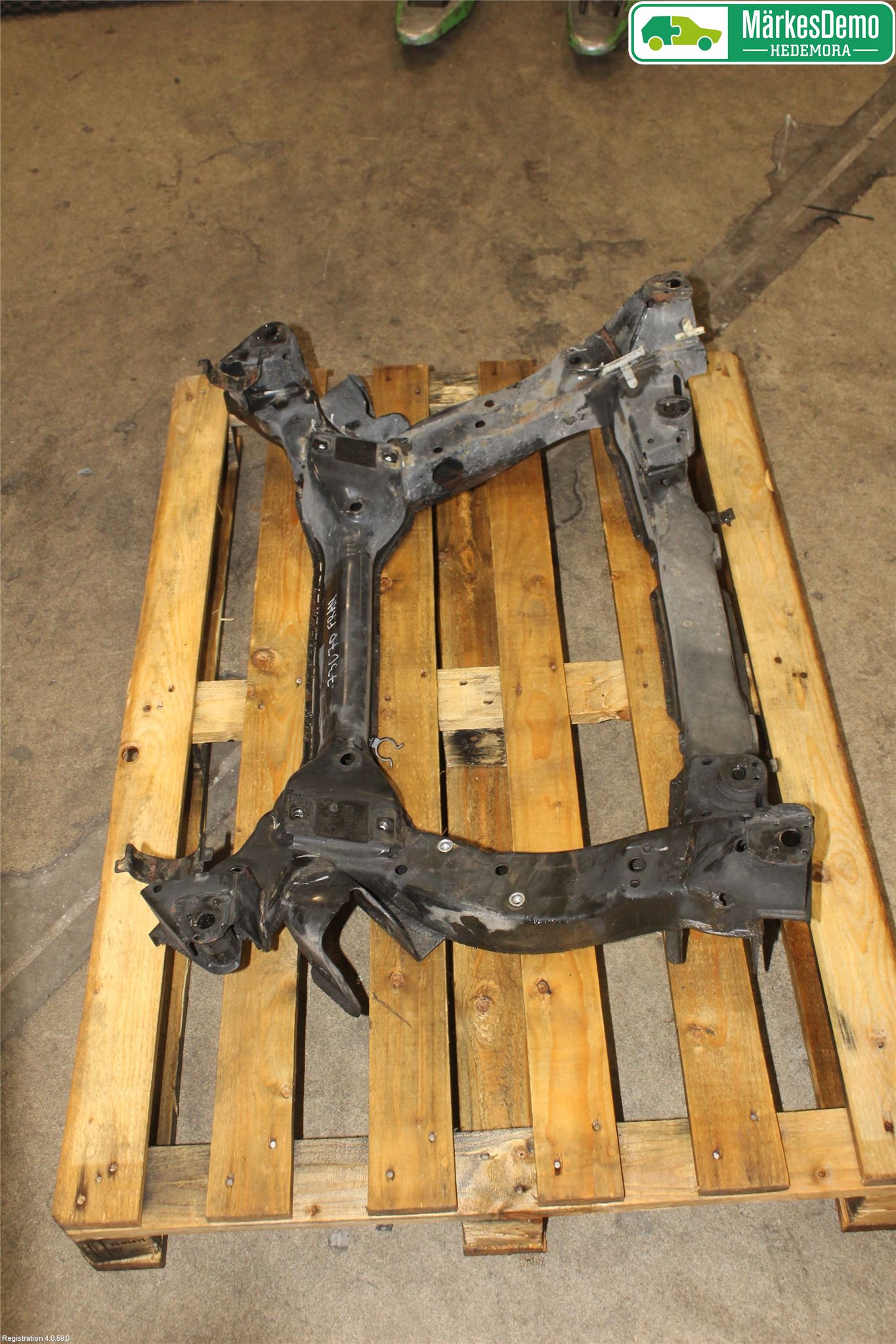 Jaguar XF 08-15 Framvagnsbalk