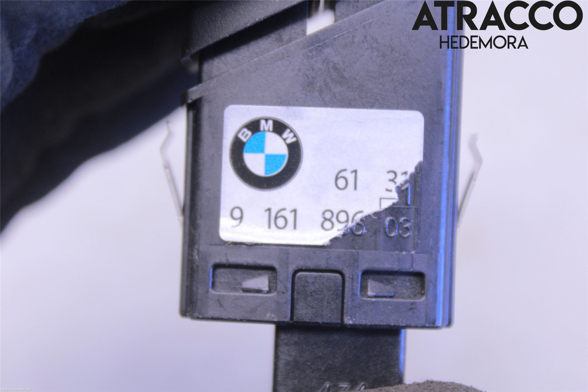 BMW 5 F10/F11/F18 09-17 Strömställare Varnings