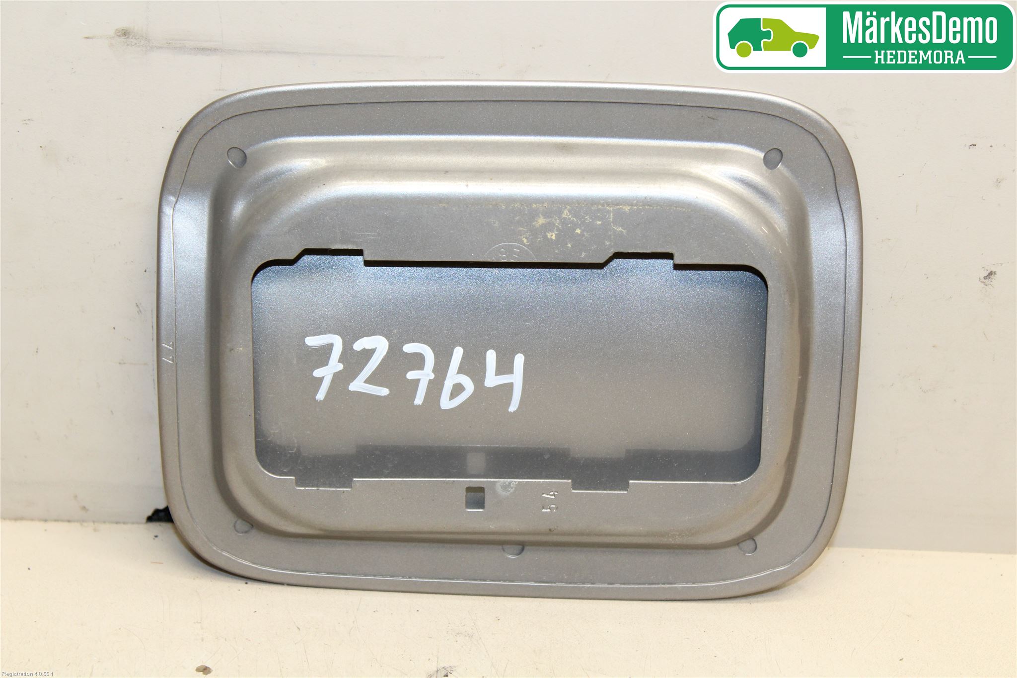 BMW X1 E84 10-15 Tanklucka