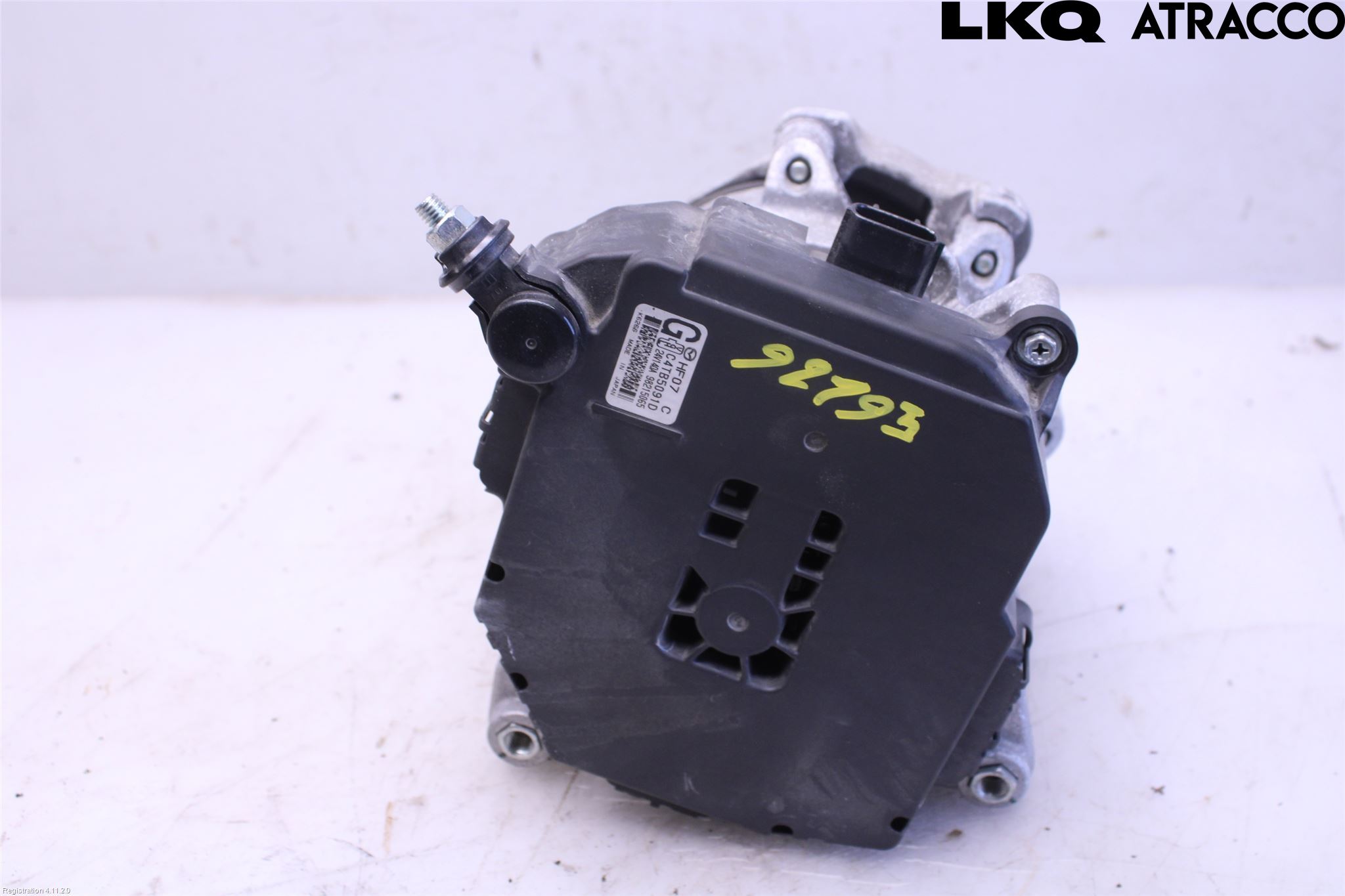 Mazda CX-30 20- Generator