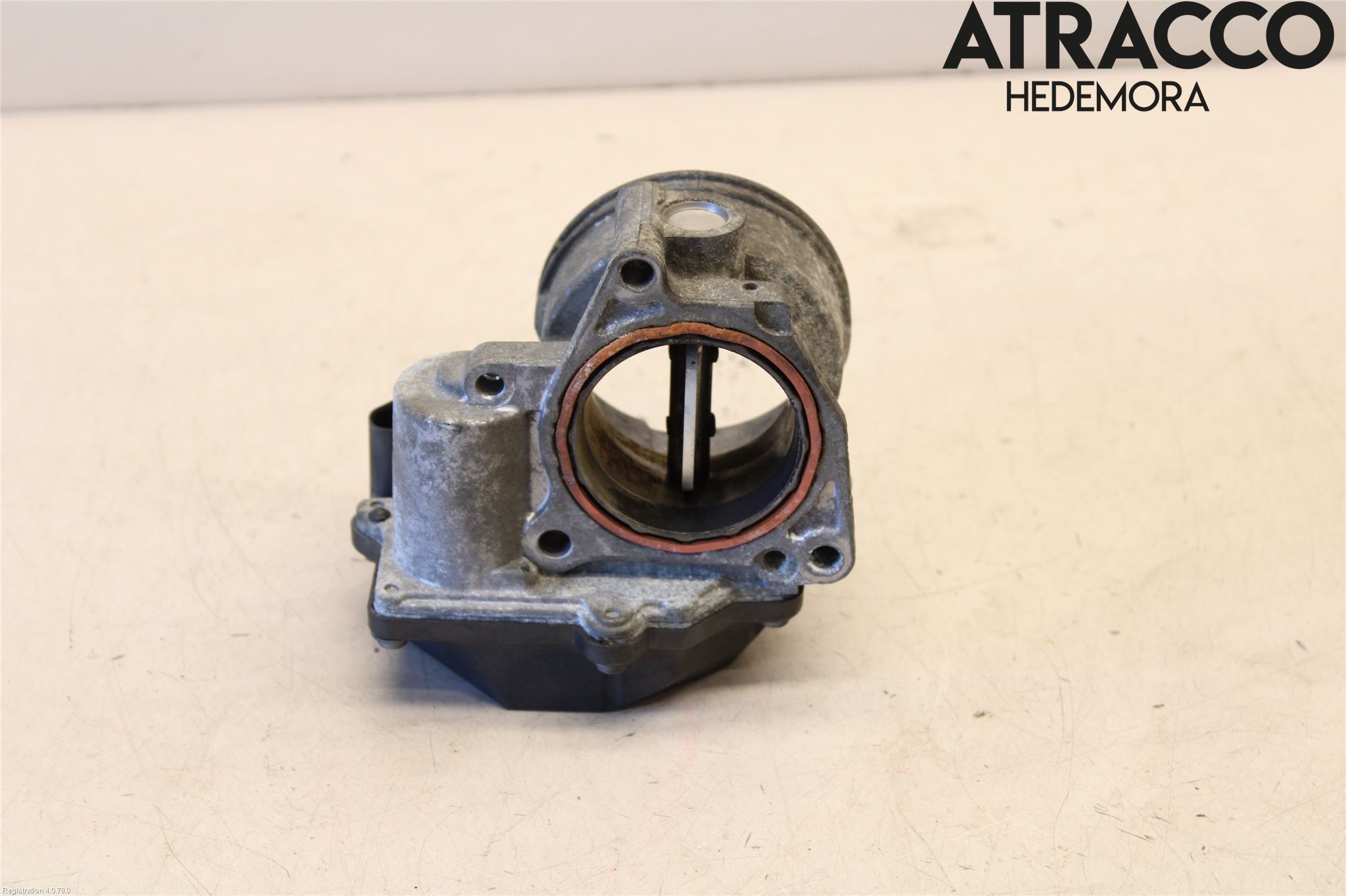 Volkswagen VW CADDY      04-10 Injspjällhus