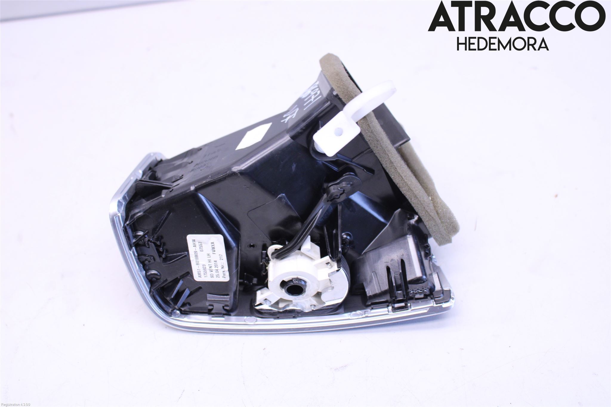 Ford KUGA 13-16 Defrosterkanal-Munstycke