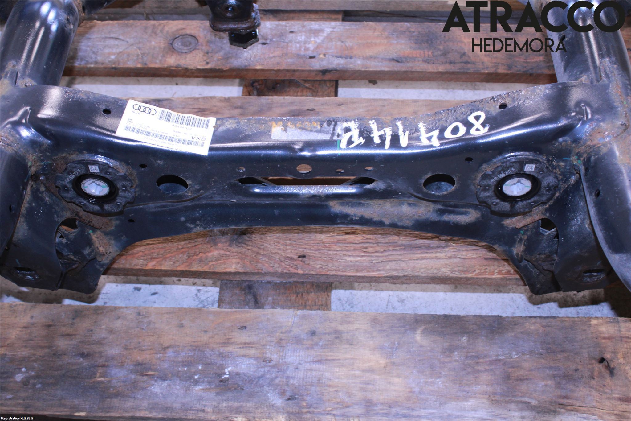 Audi Q7/SQ7 Bakaxelbalk