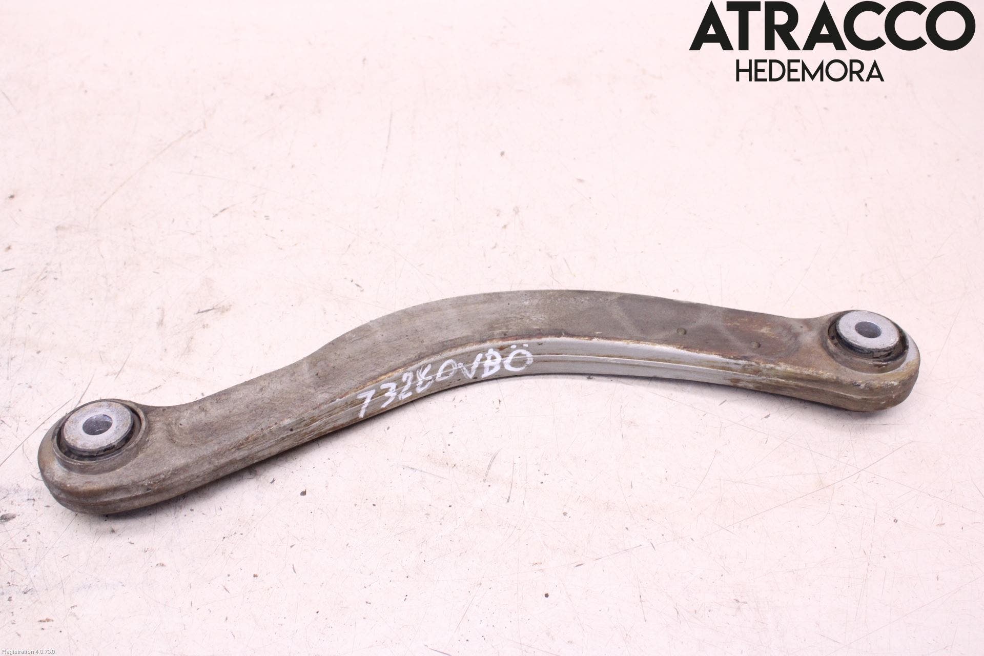 Mercedes-Benz MB C-KLASS (W204) 07-15 Bärarm Bak Övre Vänster