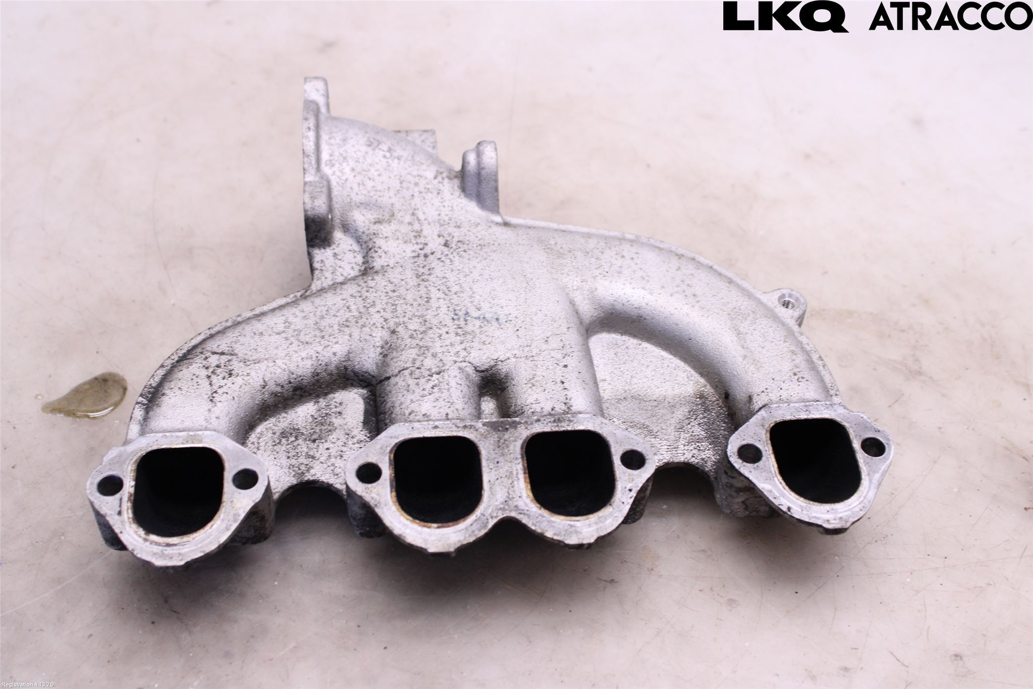 Volkswagen VW CADDY      04-10 Grenrör Insug