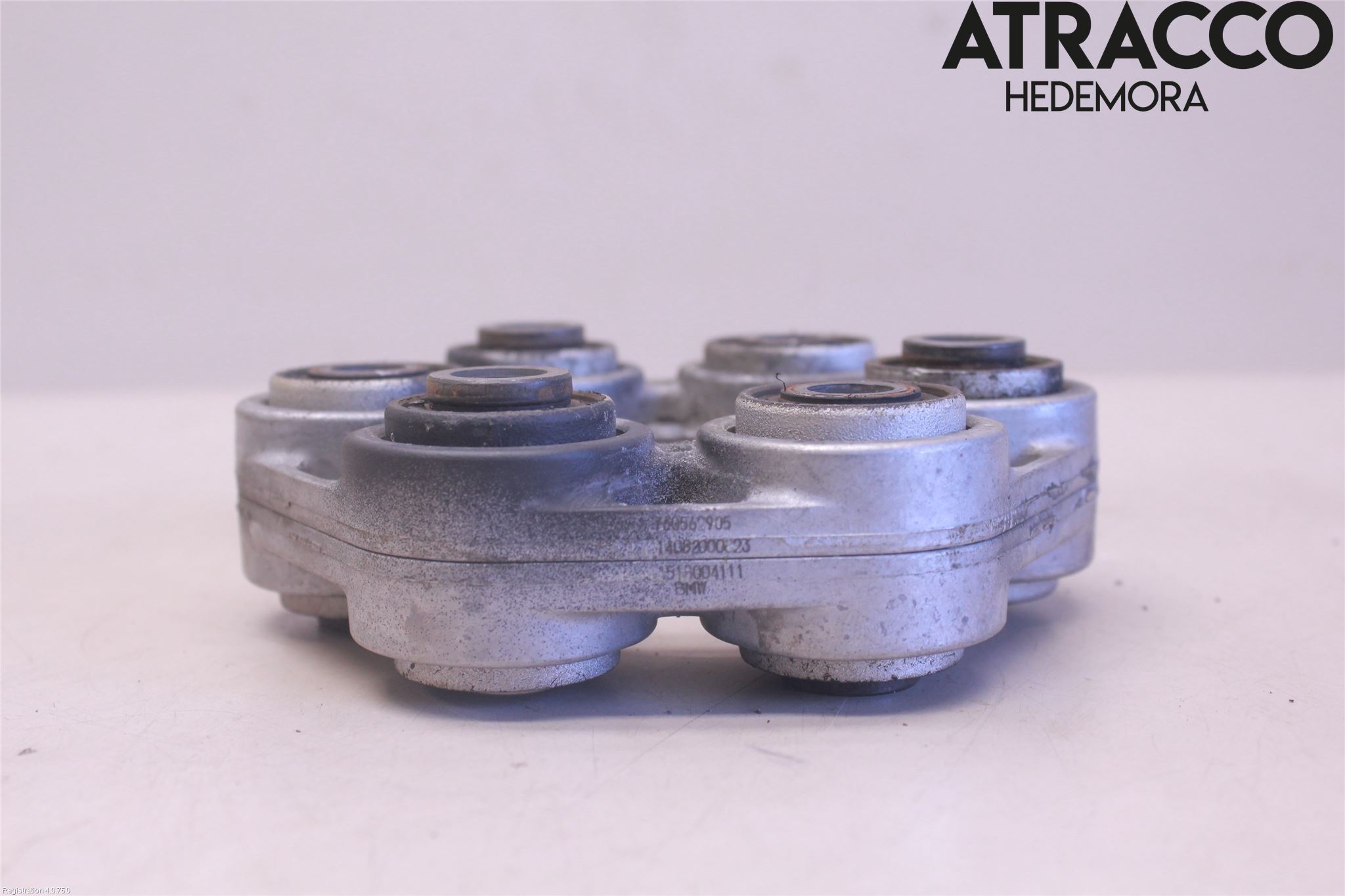 BMW 4 F32/F33/F82/F83 13-20 Mellanaxel Gummiknut