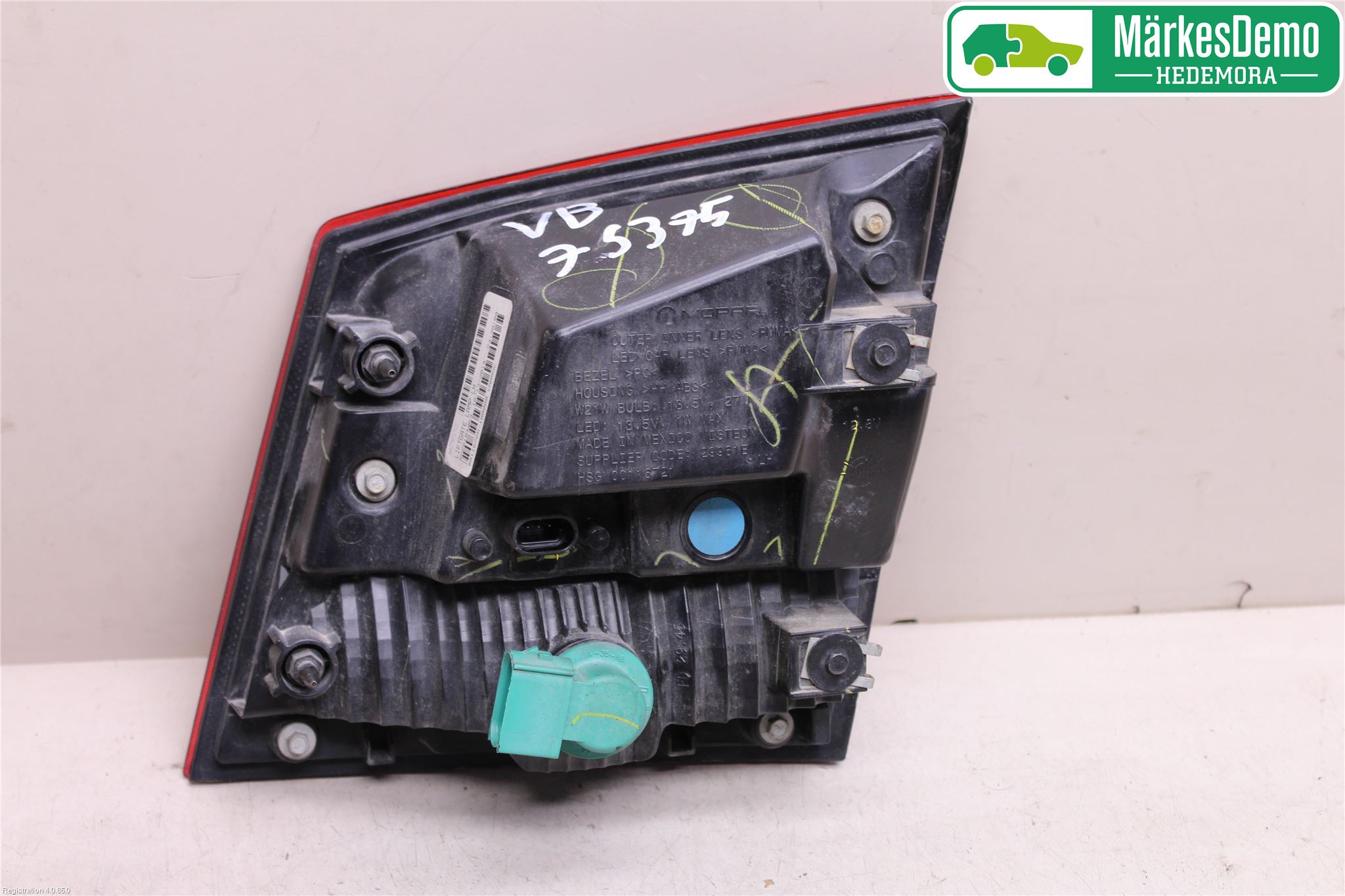 Fiat FREEMONT Bakljus Lucka Vä