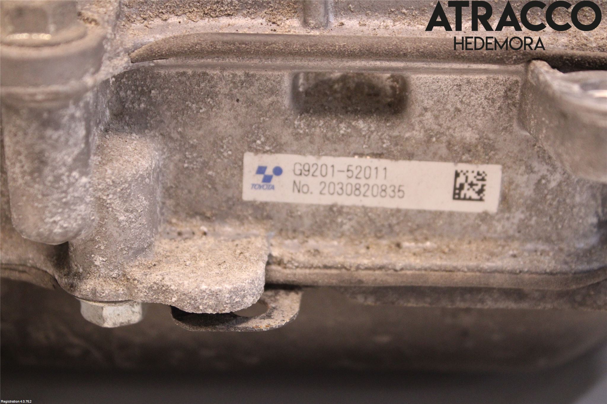 Toyota YARIS XP130 12-14 Hybridconverter