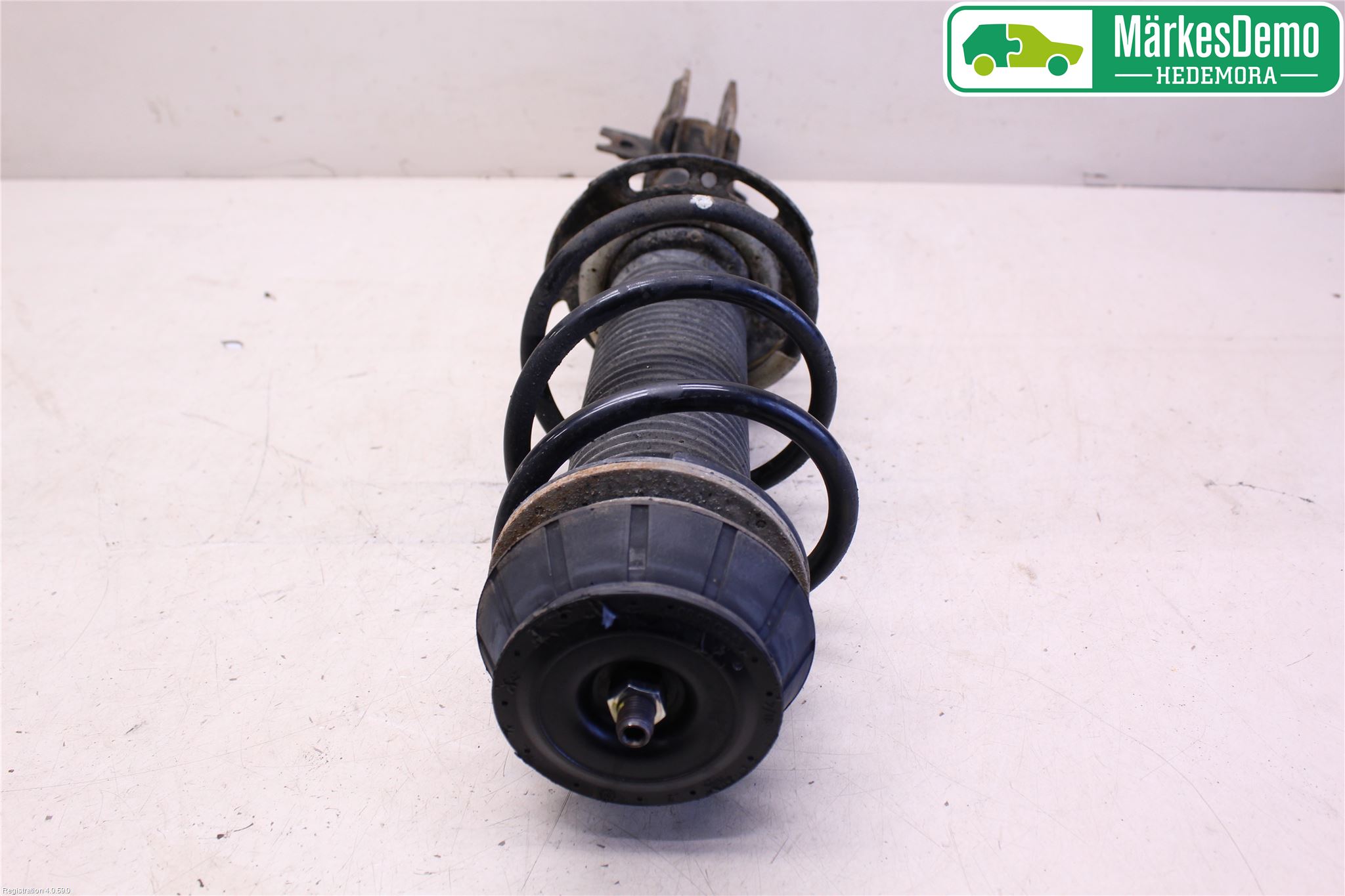 Suzuki SWIFT 11-16 Fjäderben Fram Höger