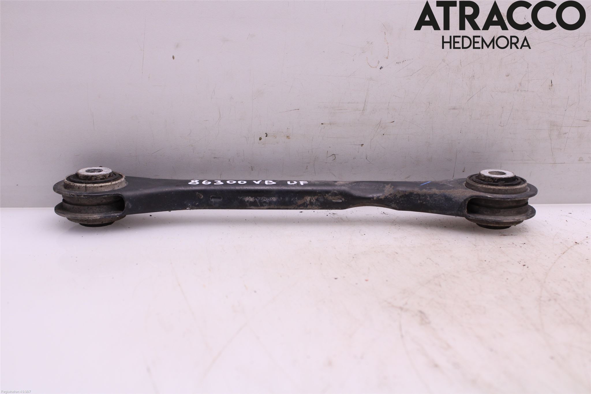 Audi A8/S8 4H 10-17 Bärarm Bak Vänster