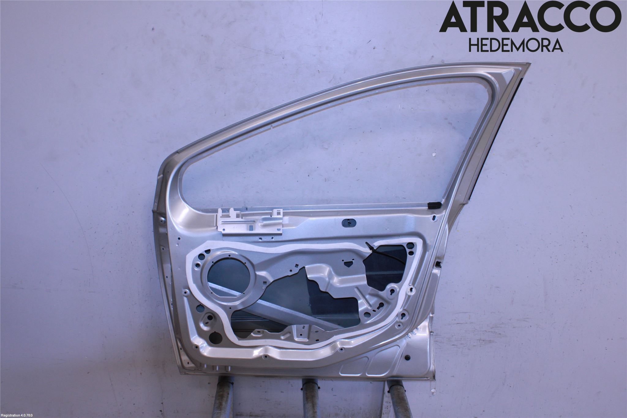 Peugeot 308 08-13 Dörr Fram Höger