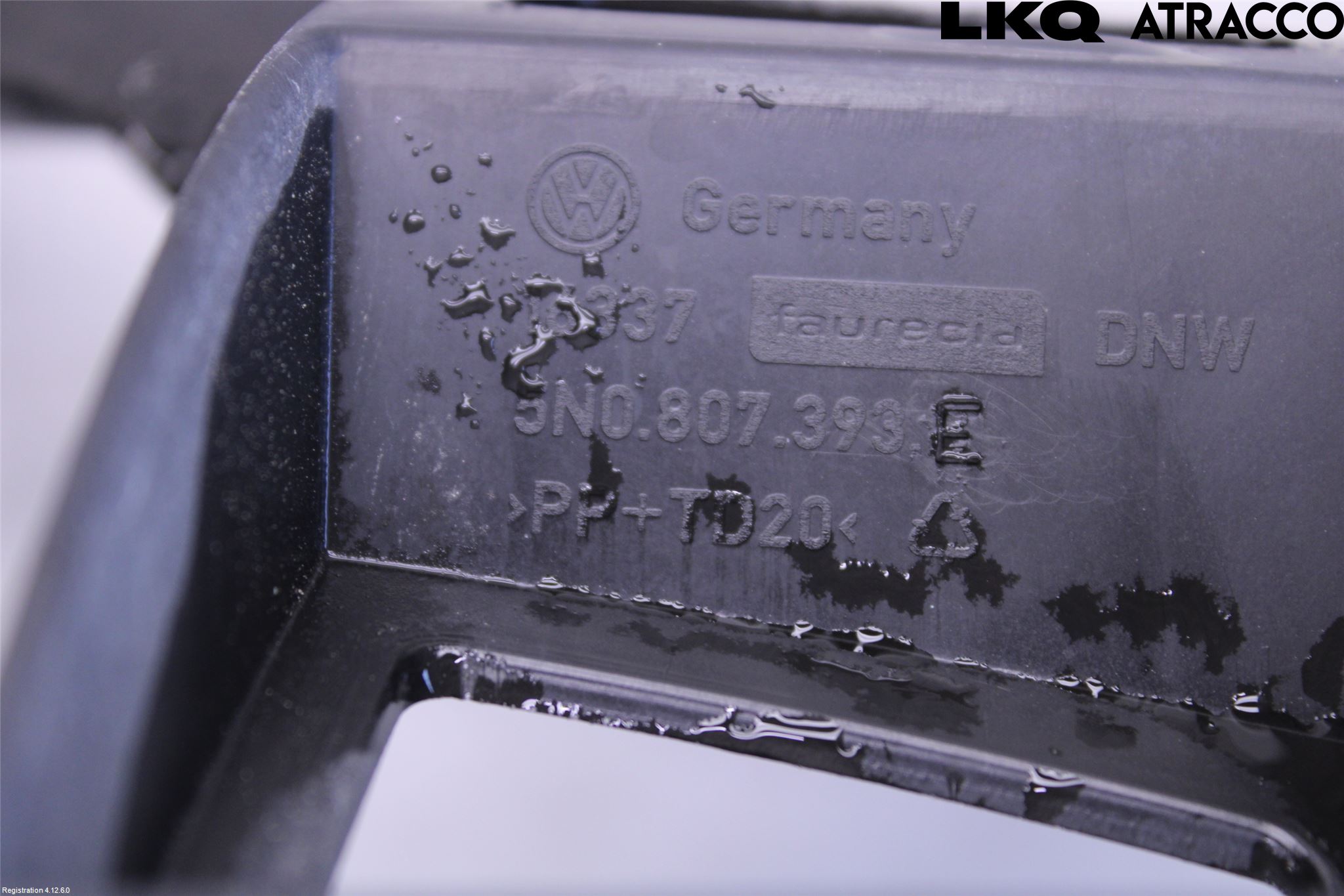 Volkswagen VW TIGUAN 07-16 Stötfångarfäste Bak Vä