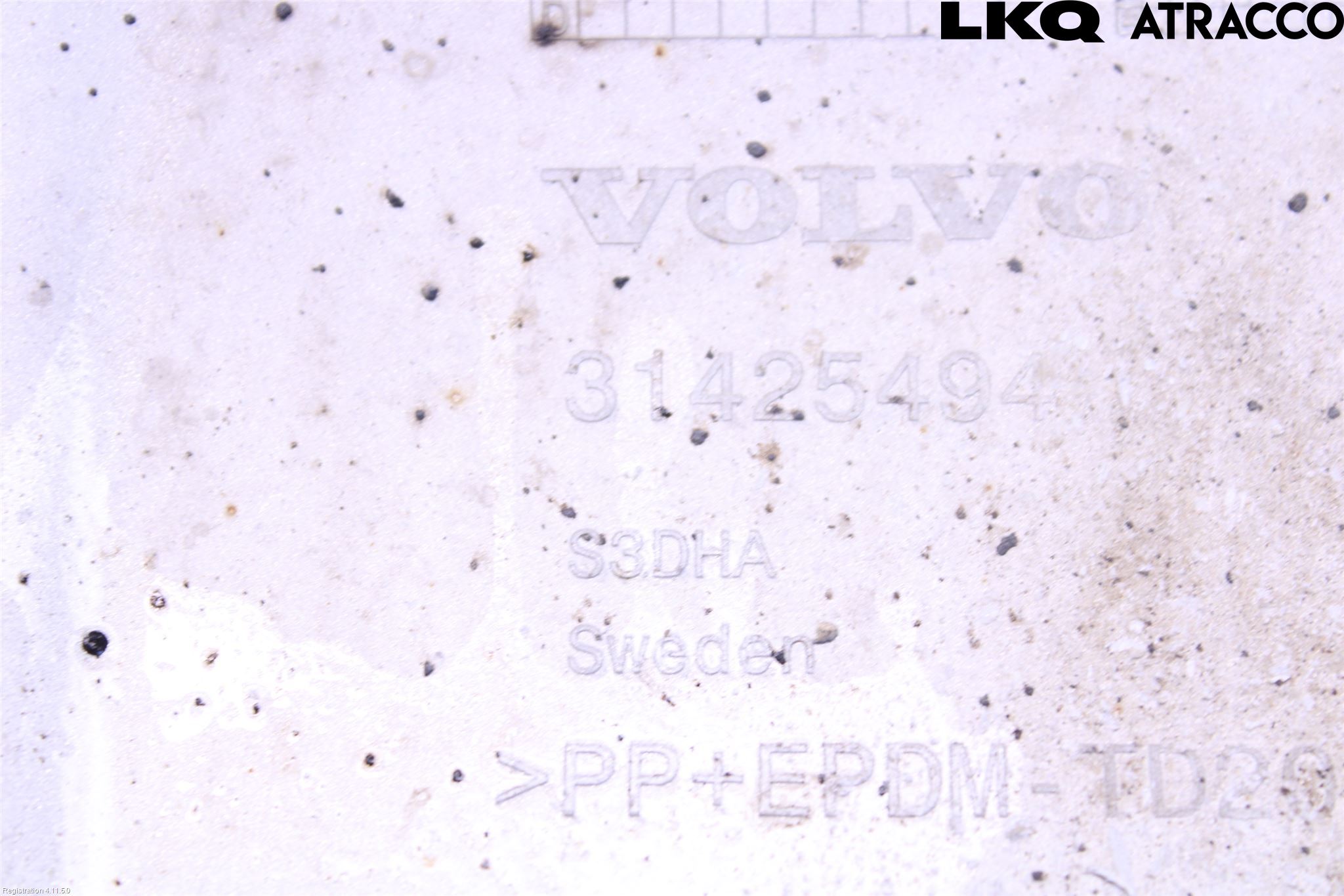 Volvo XC60 14-17 Spoiler Bak