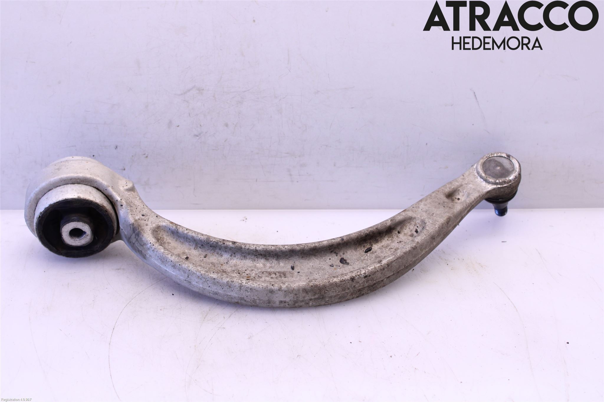 Audi A4 ALLROAD 17- Bärarm Fram Undre Vä