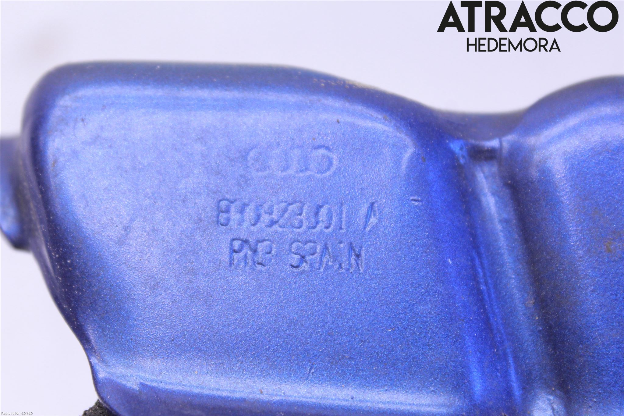 Audi Q5 09-16 Huvgångjärn