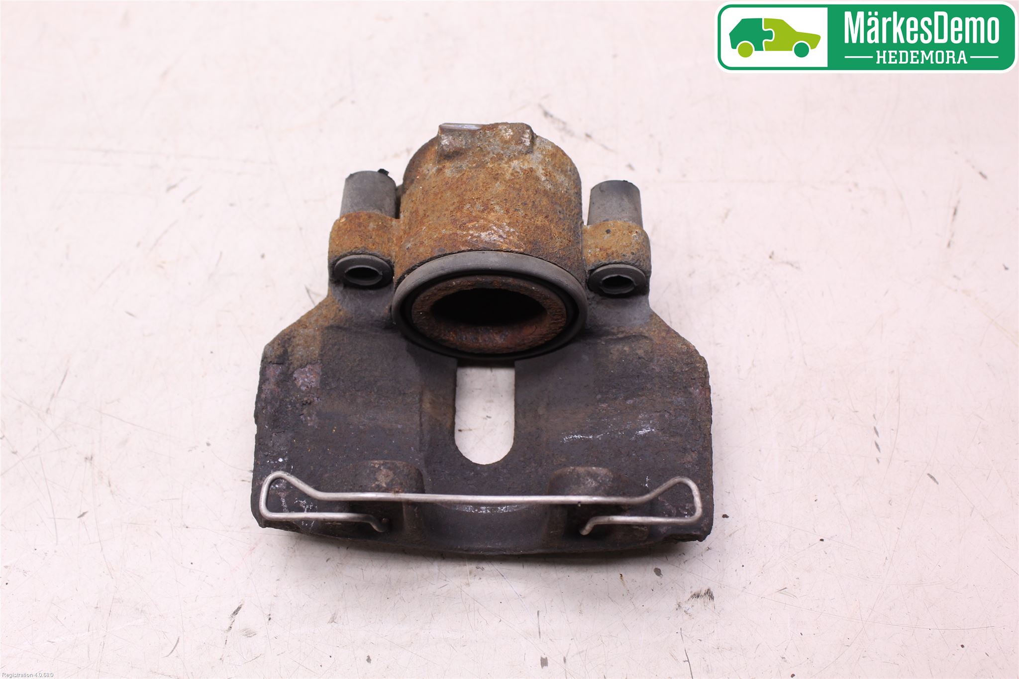 Audi A6/S6     05-11 Bromsok Fram Höger