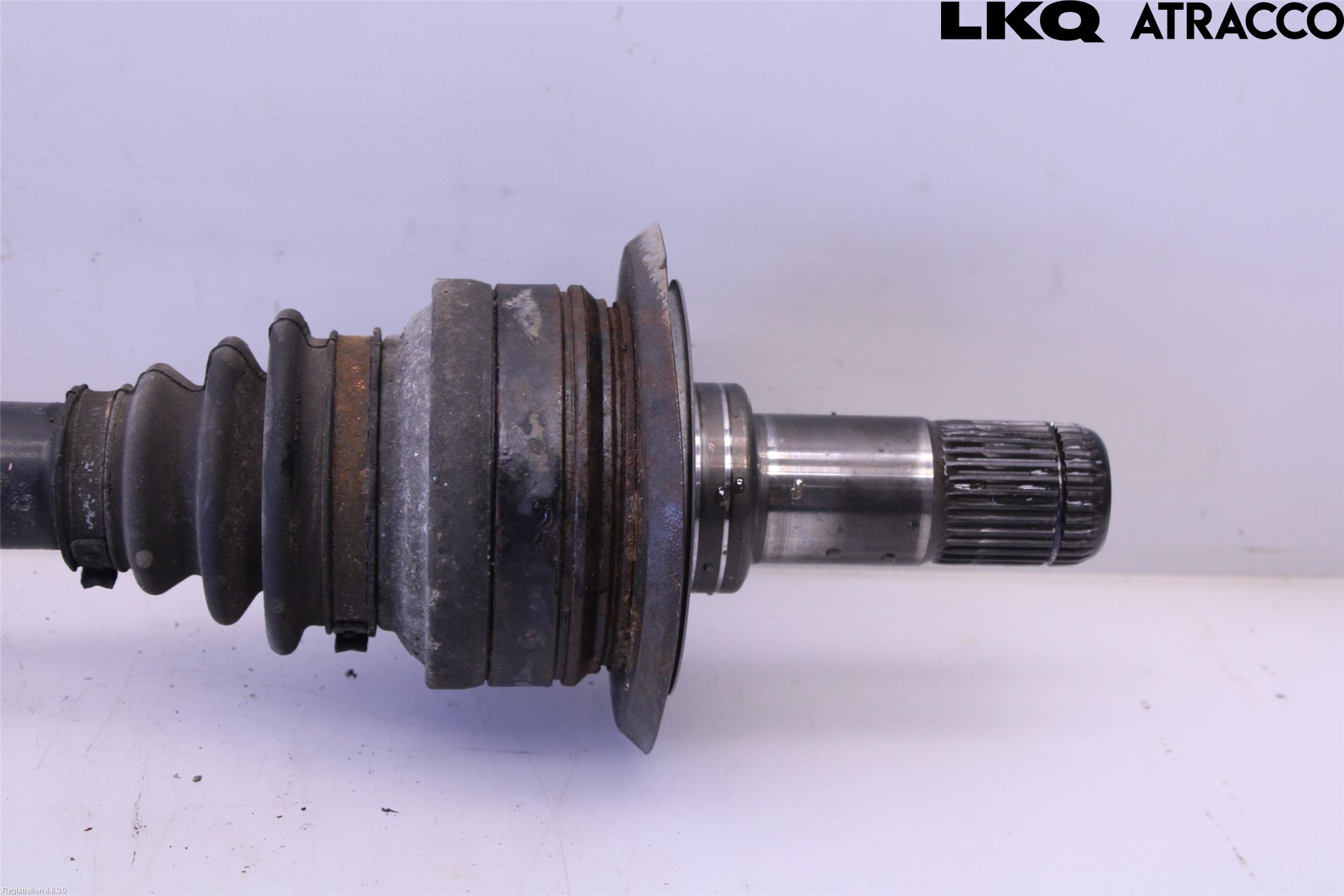 BMW X5 F15 13-18 Drivaxel Bak Vänster
