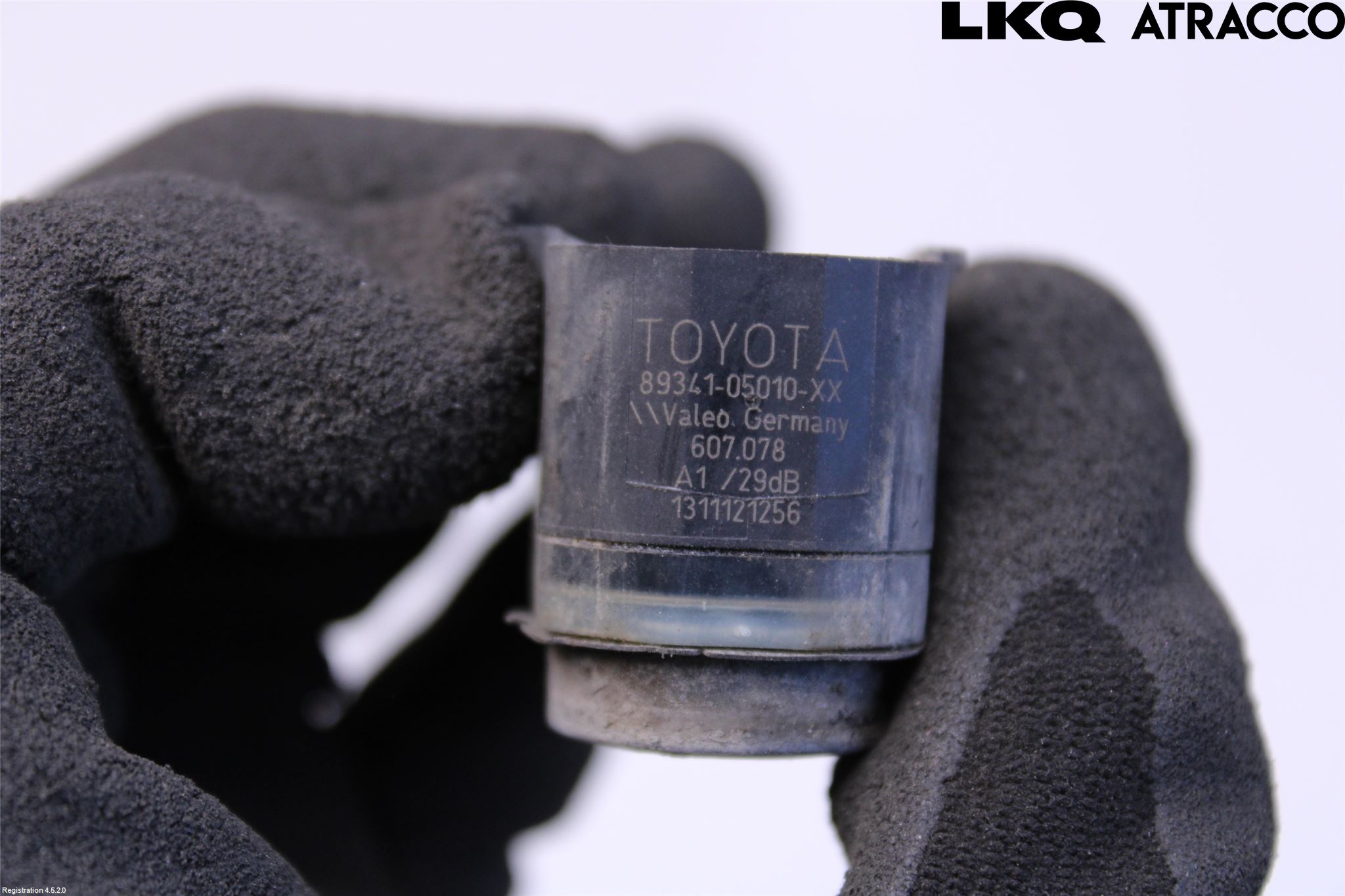 Toyota AURIS 13-19 Parkeringshjälp Frontsensor